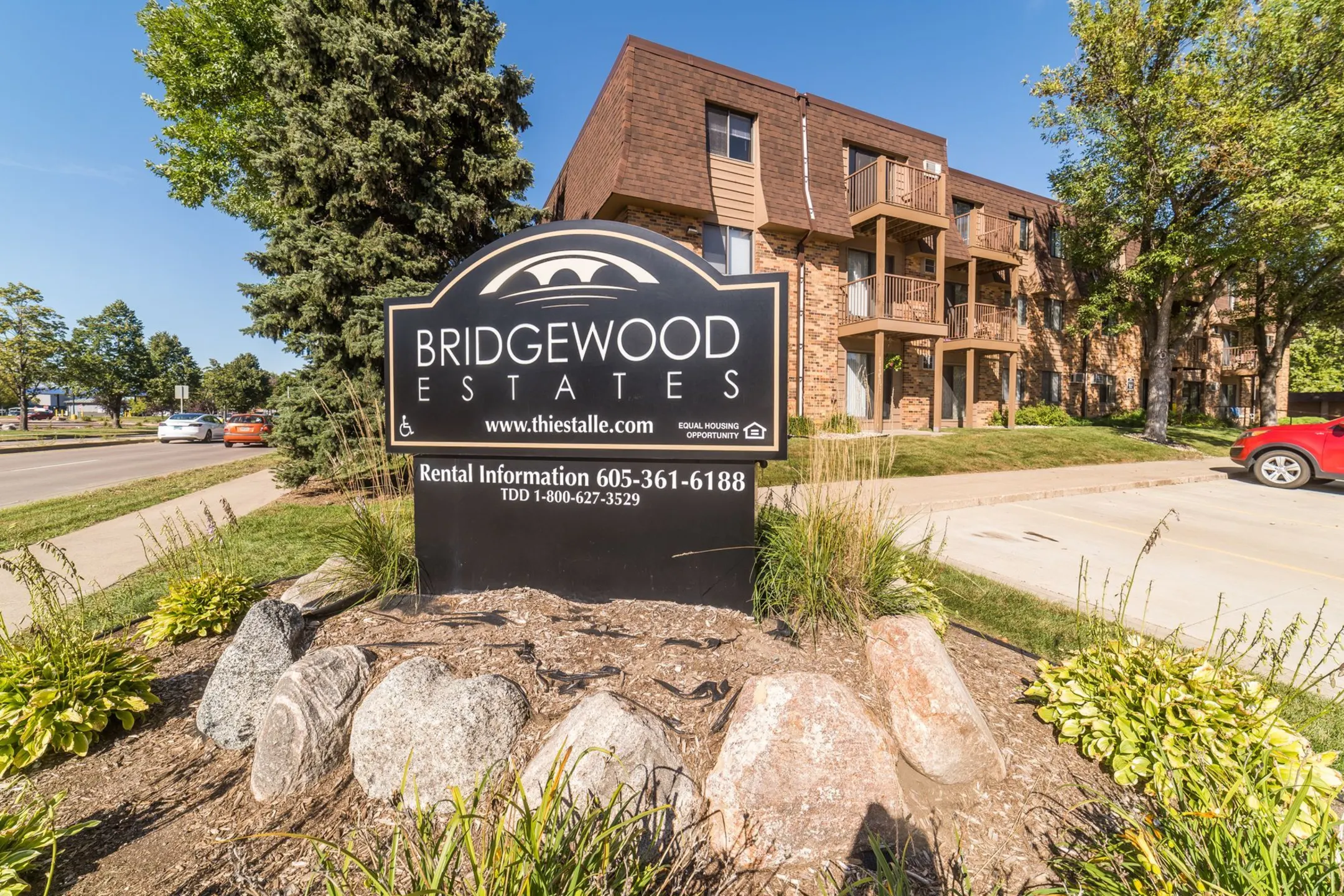 Community Signage - Bridgewood Estates - Sioux Falls, SD