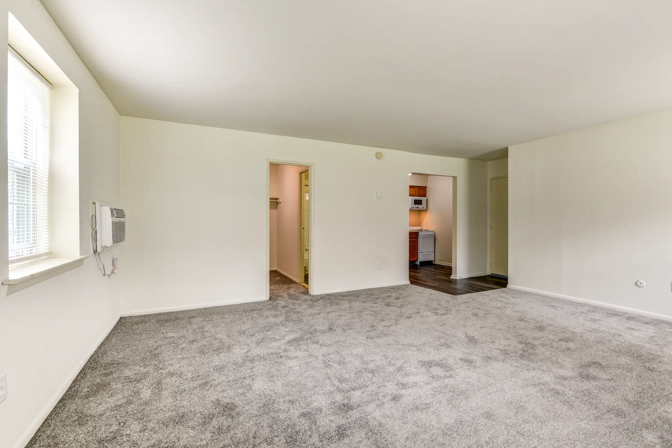 Living Room - Hatfield Village - Hatfield, PA