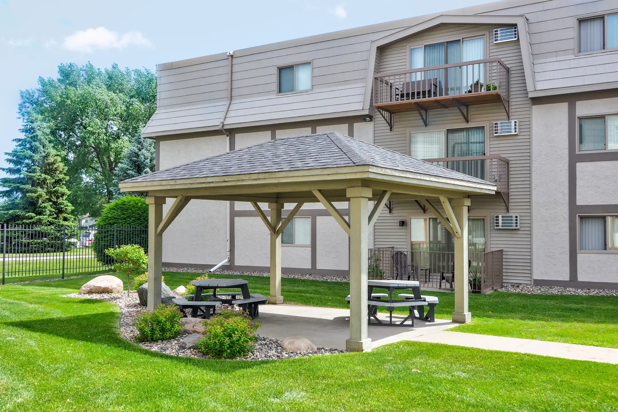 Birch Park Apartments Apartments Saint Paul, MN 55110