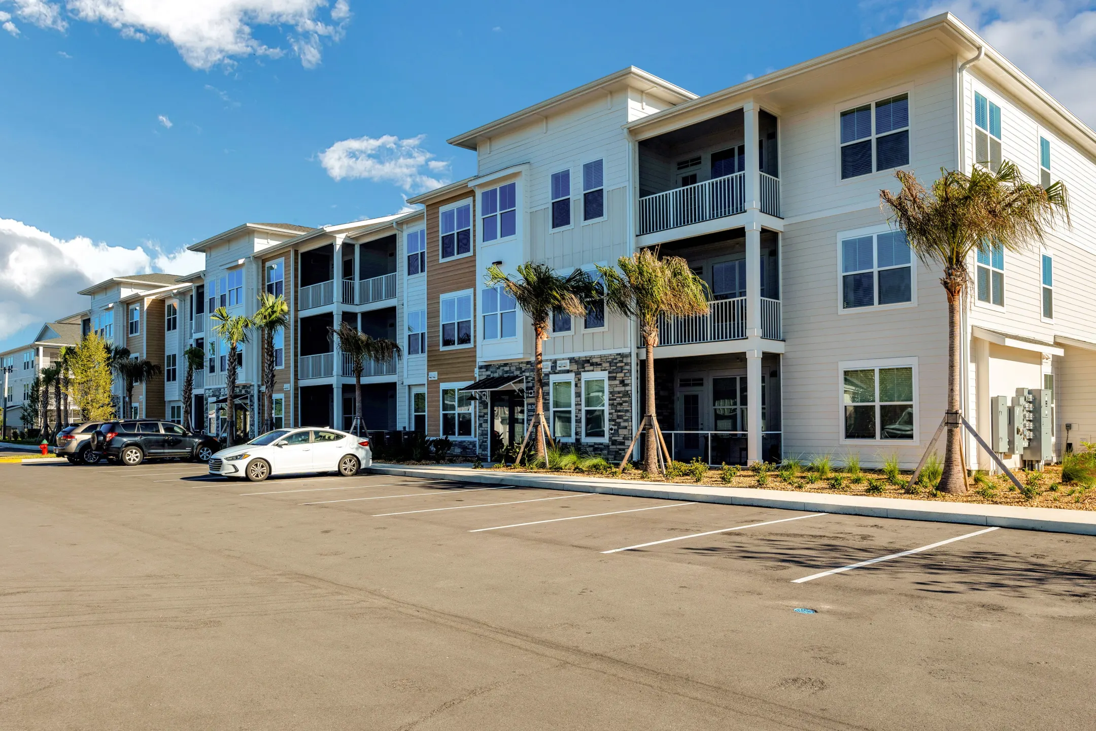 Drift Apartments