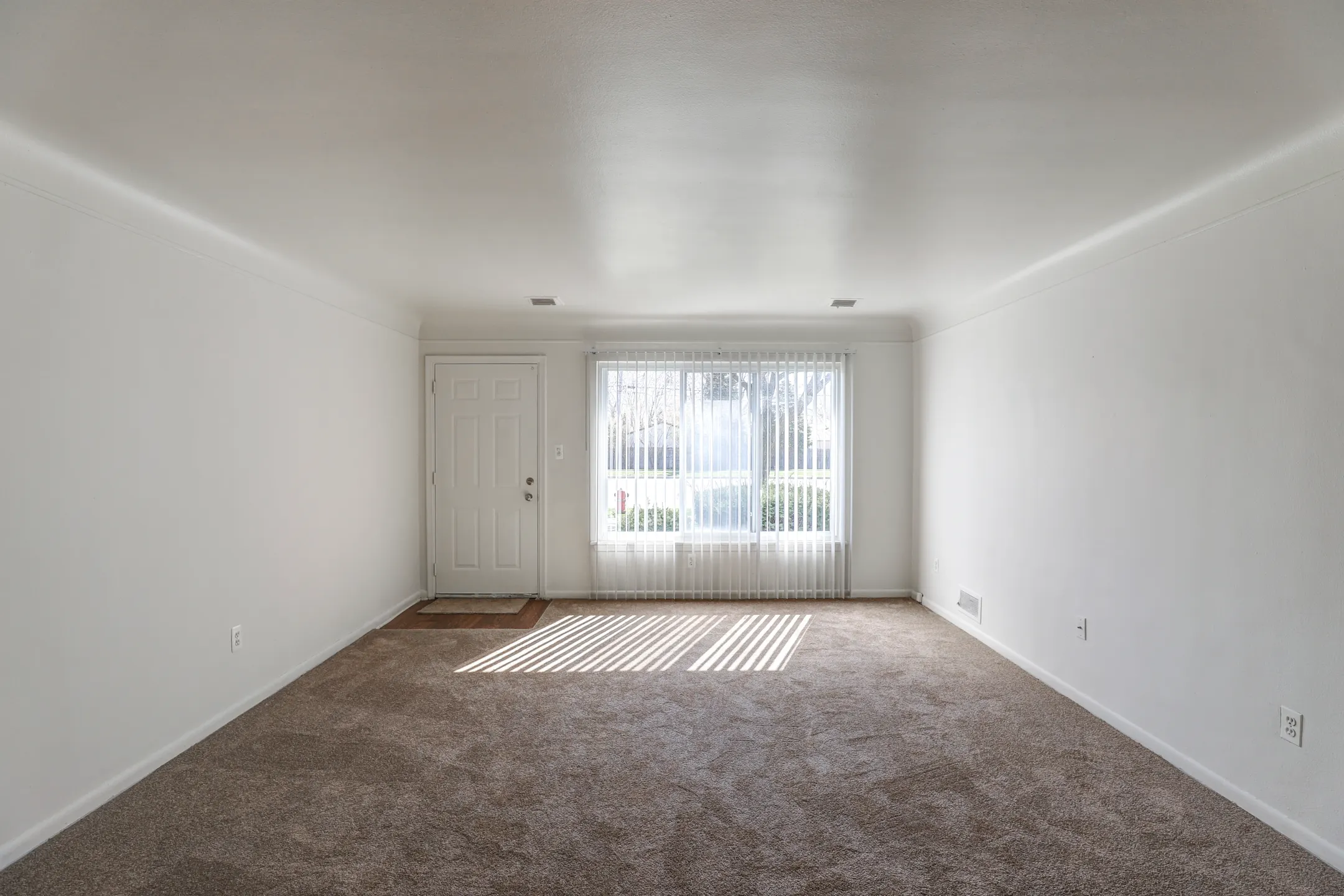 Campbell Row Apartments Apartments Royal Oak, MI 48073