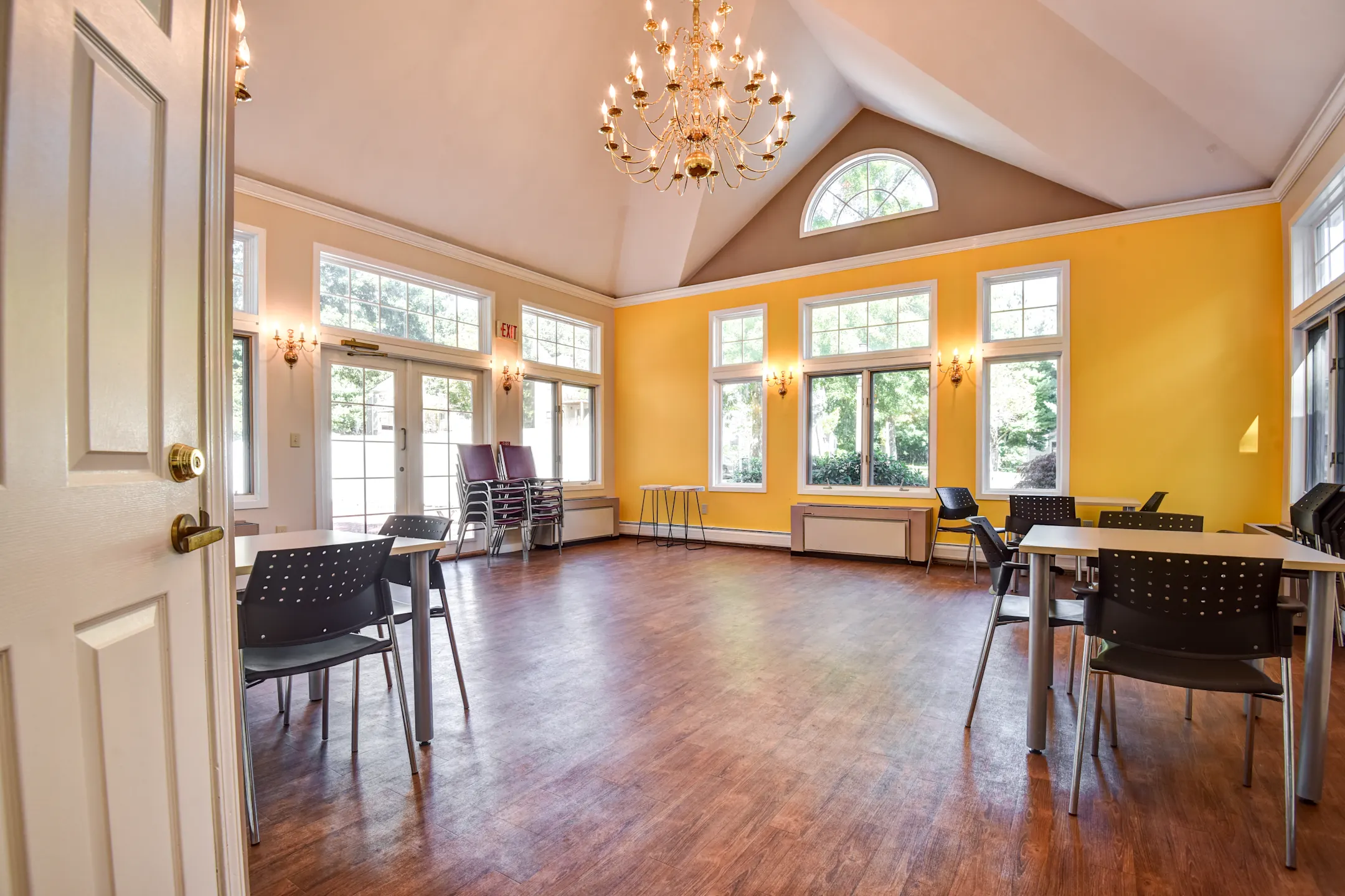 Littlebrook Apartments Apartments Hudson, MA 01749