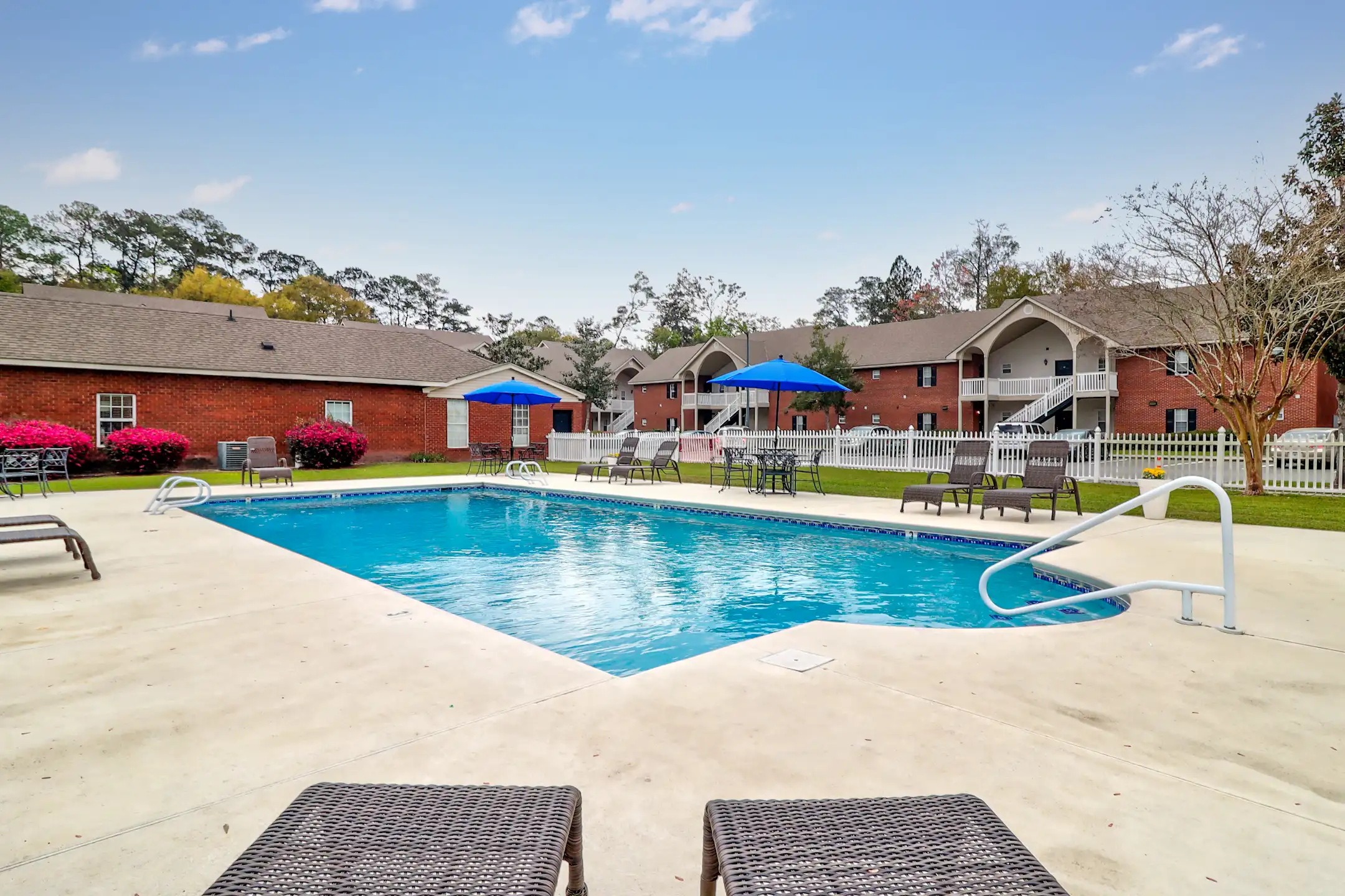 The Retreat at Pineview Apartments Valdosta, GA 31602