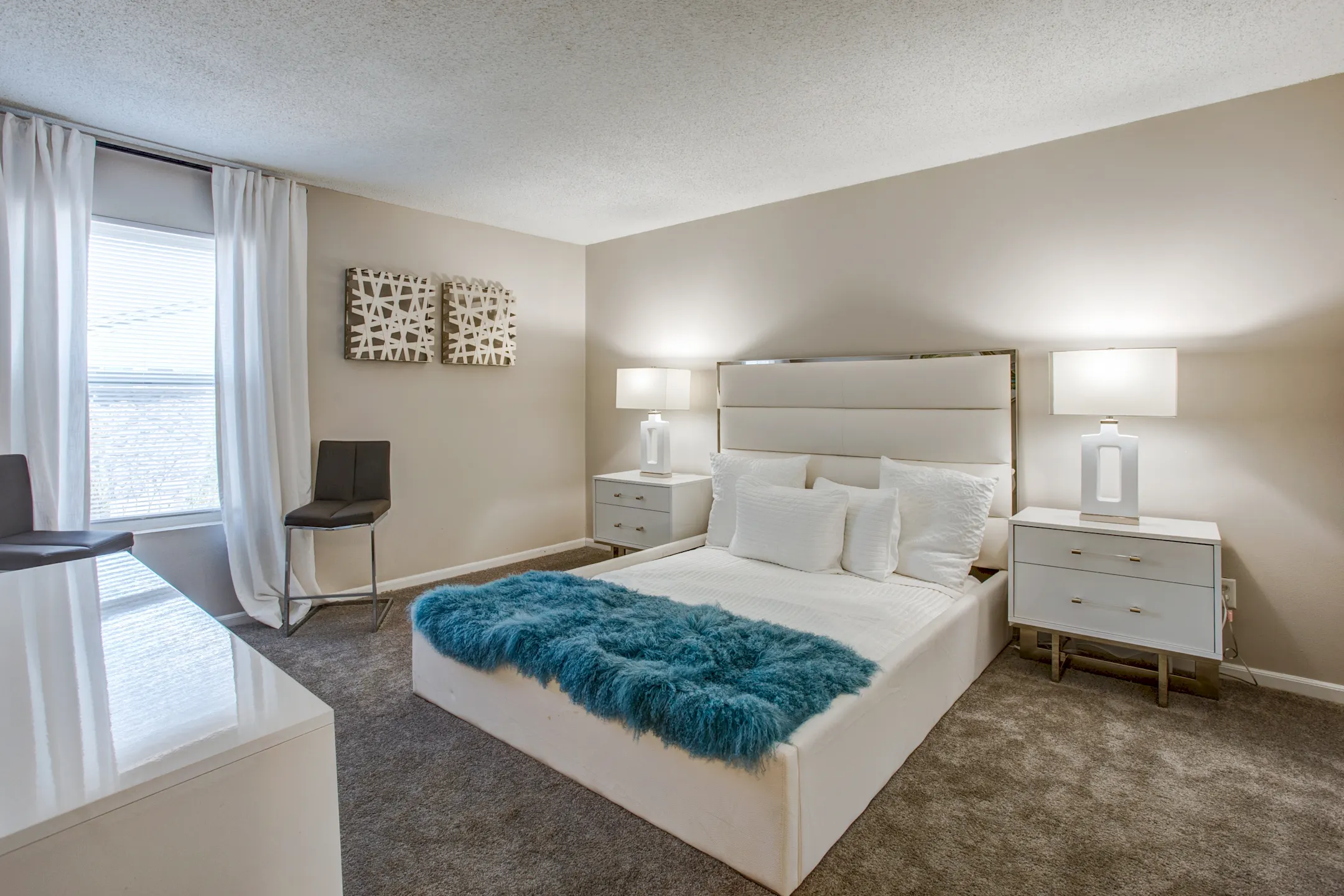 The Onyx at 67 Apartments Shawnee, KS 66203