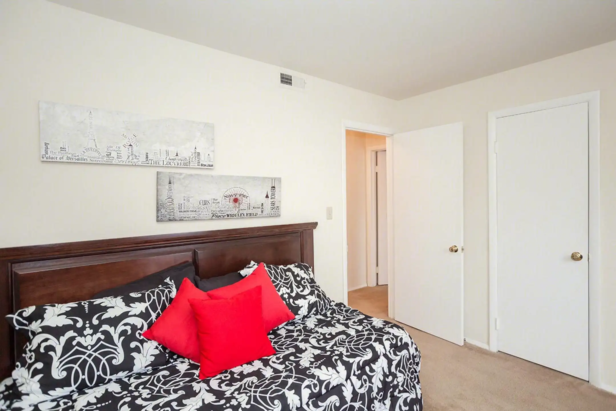 Kingsbridge Apartments Chesapeake, VA 23322