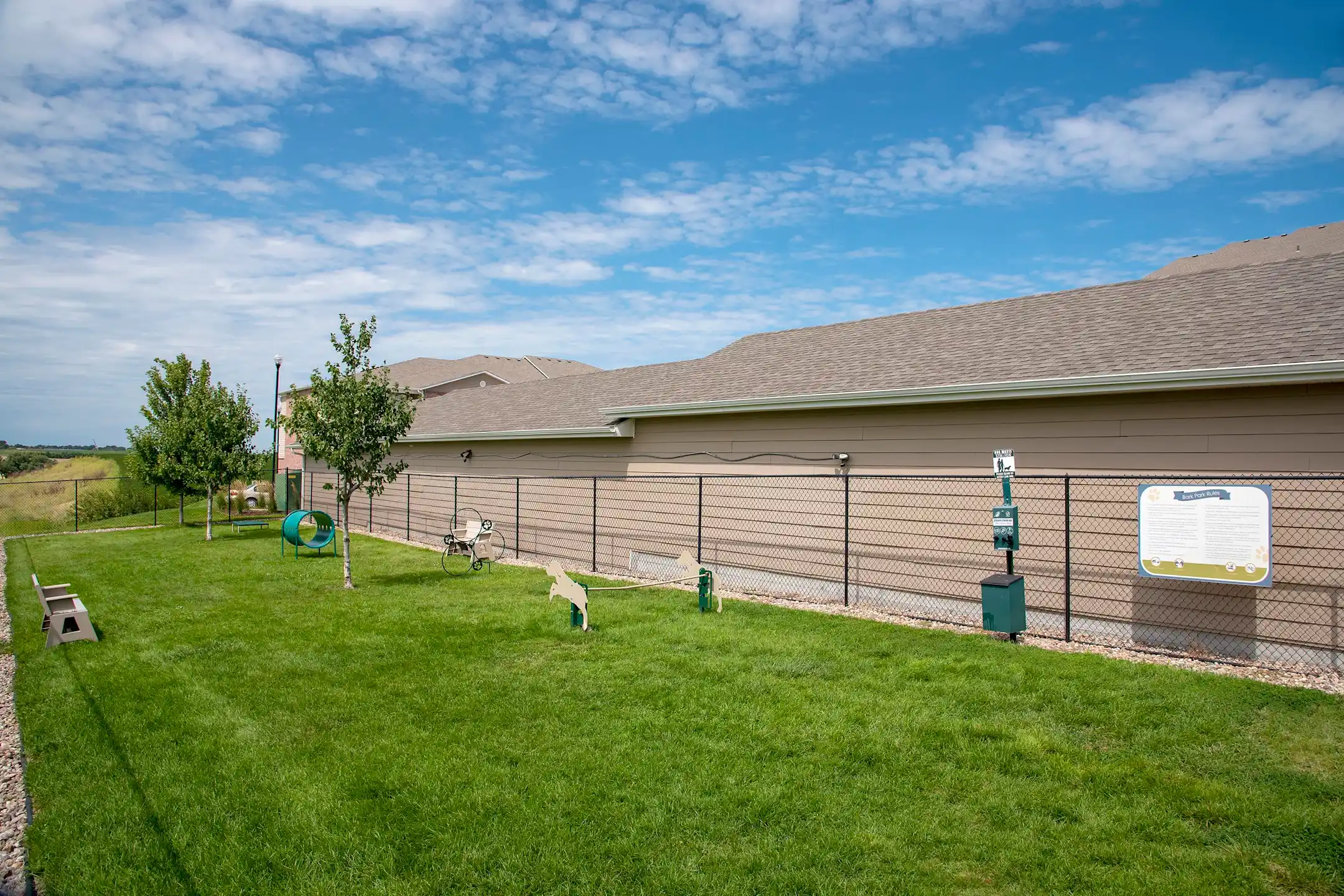 Whispering Ridge Apartments Omaha, NE 68116