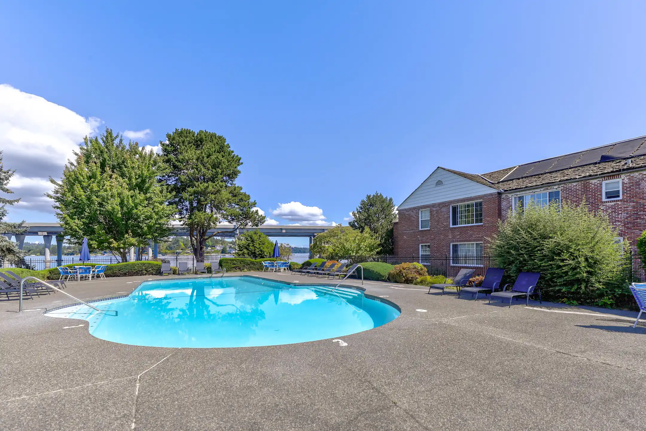 The Edgewater Apartments Seattle