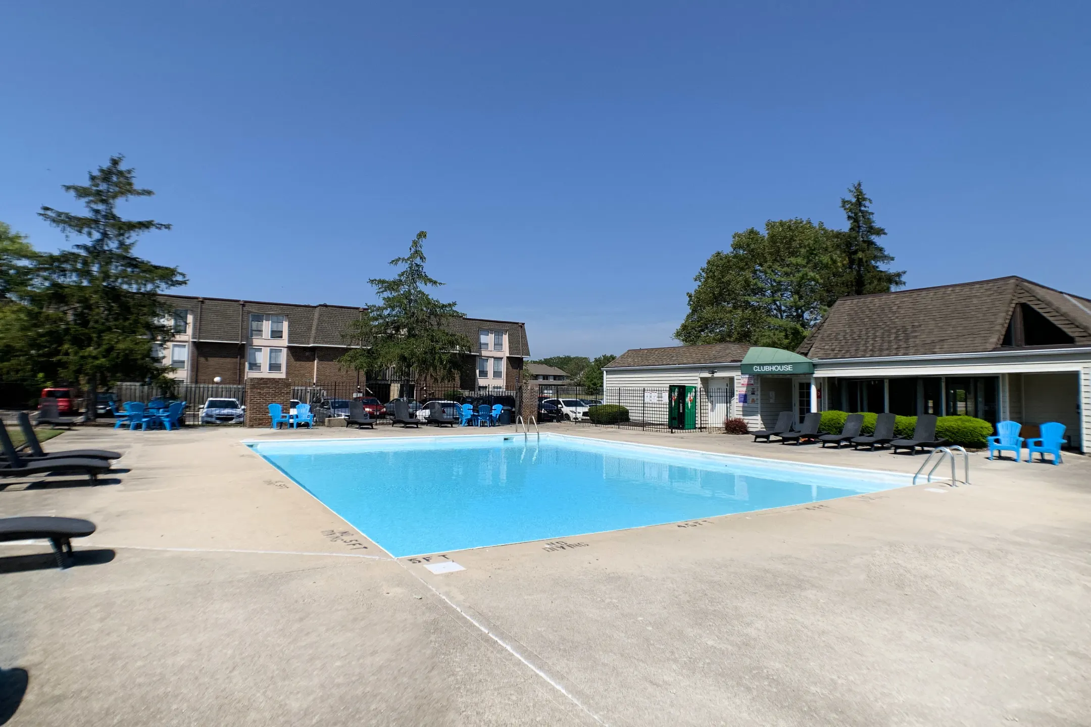 Pool - Miamisburg By The Mall - Miamisburg, OH