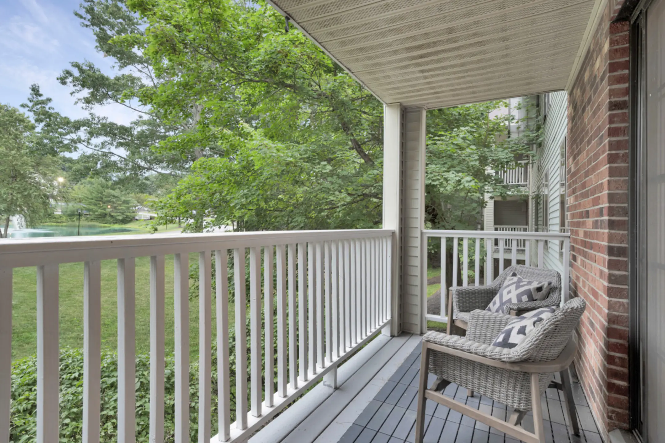 Patio / Deck - Halstead Countryside - Manchester, NH