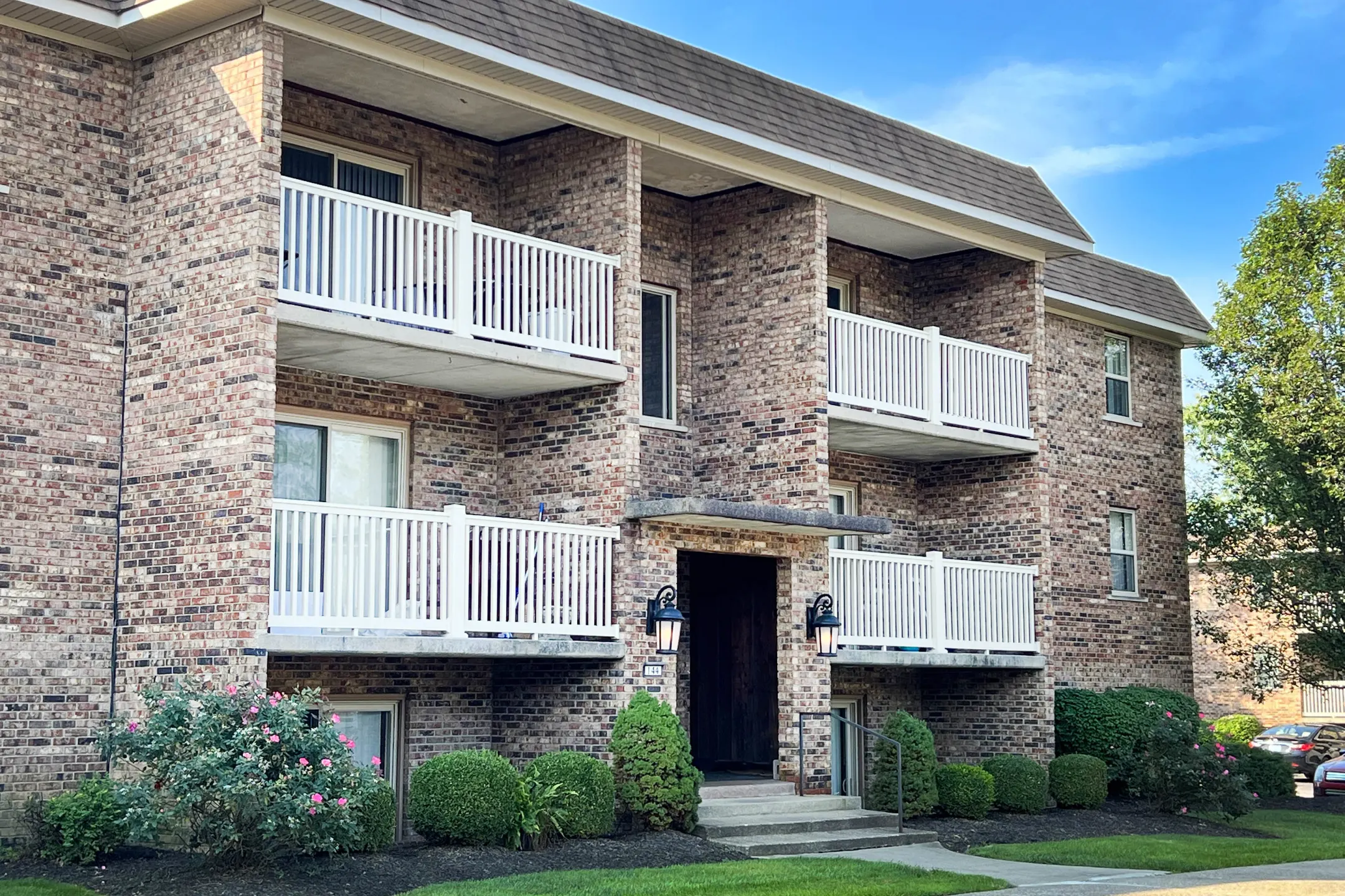 Grace Court Apartments - Fort Mitchell, KY 41017