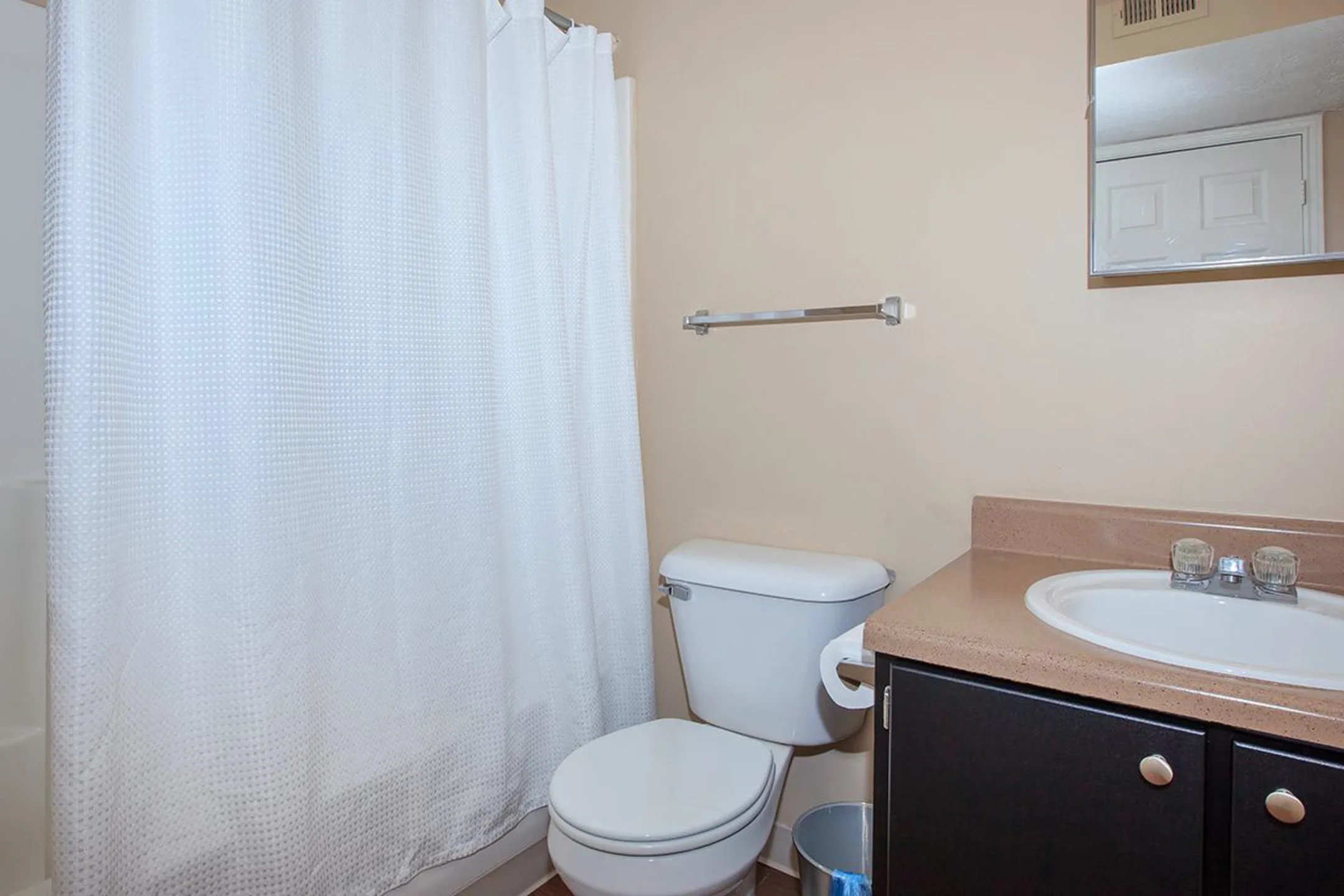 Green Meadow Apartments Murfreesboro, TN 37128