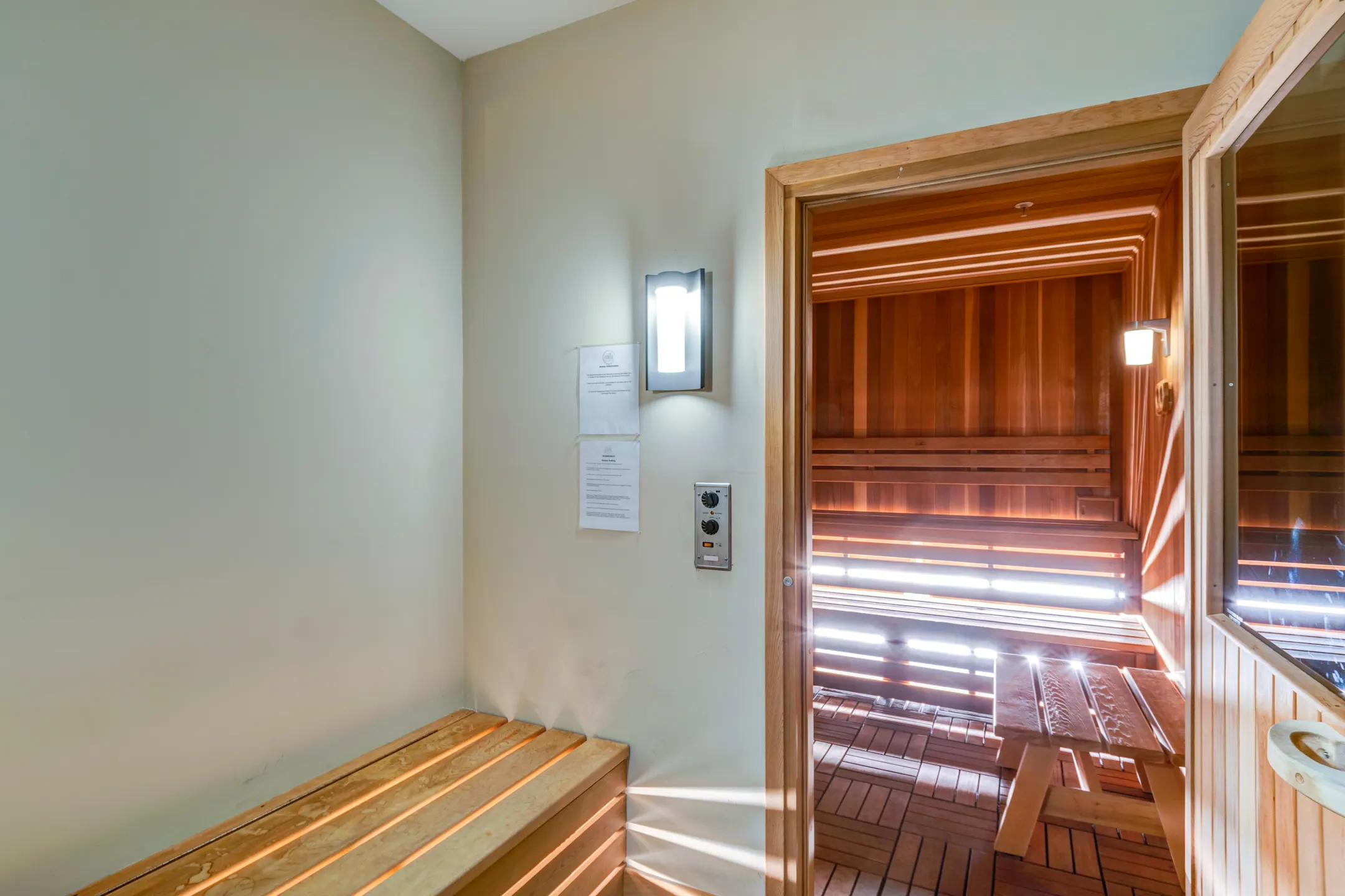 The at Glassworks 118 Glassworks Blvd Cliffwood, NJ