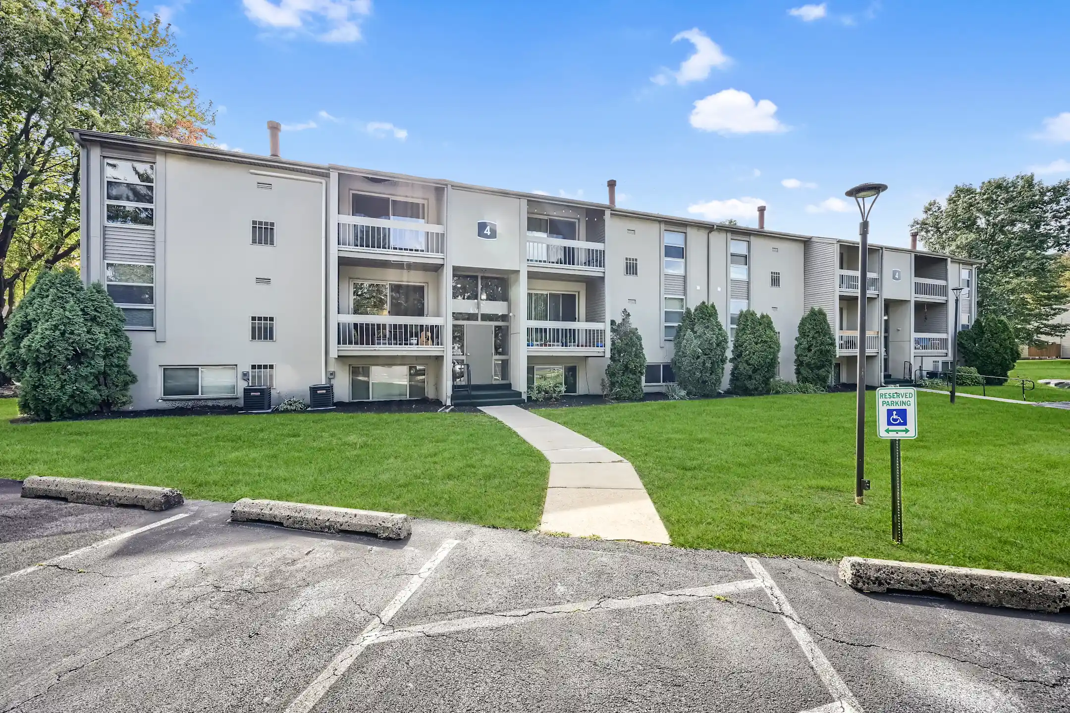 Plaza Apartments Apartments Lebanon, PA 17042