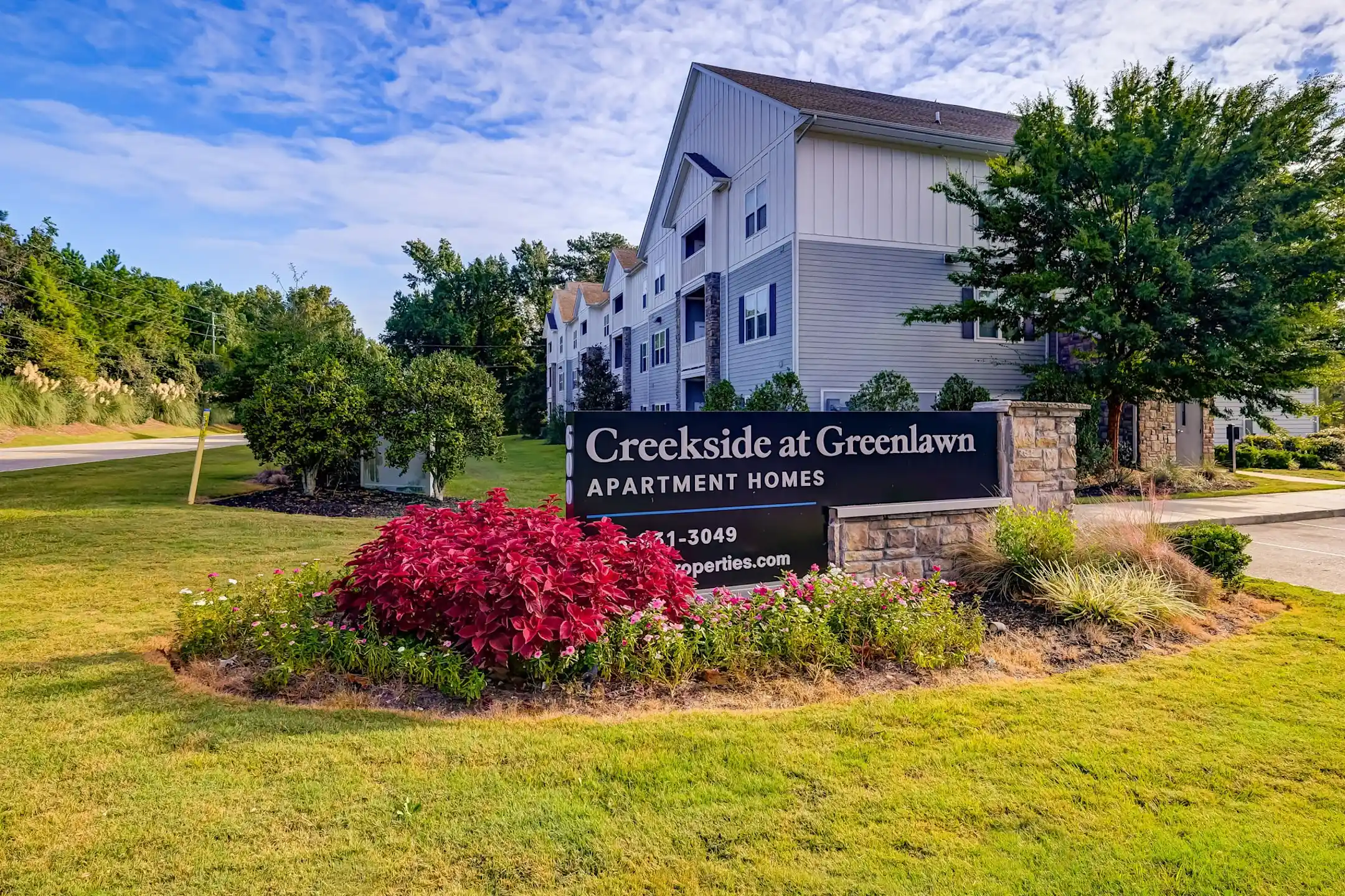 Greenlawn Apartments For Rent