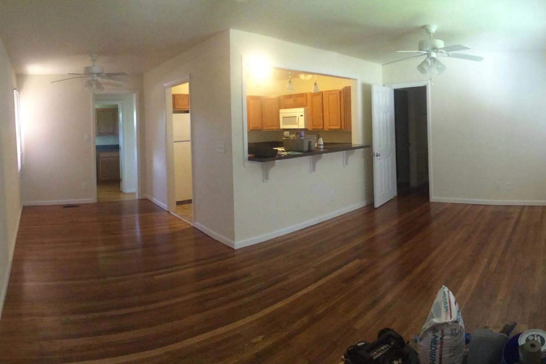 Stadium Houses - 1341 Jcksn Blf Rd | Tallahassee, FL For Rent | Rent.