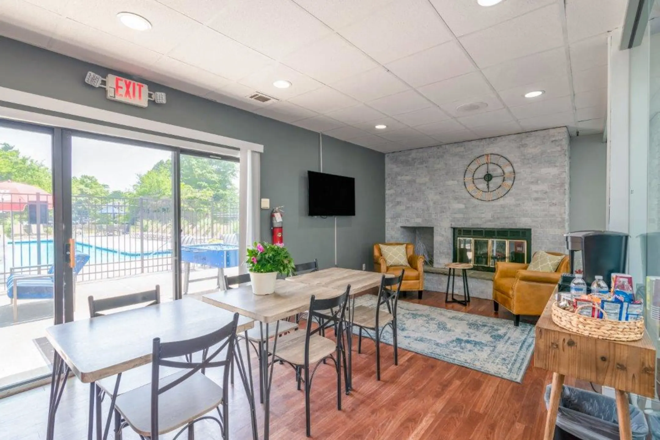 Cranbury Crossing Apartment Homes 1 Cranbury Cir East Brunswick, NJ