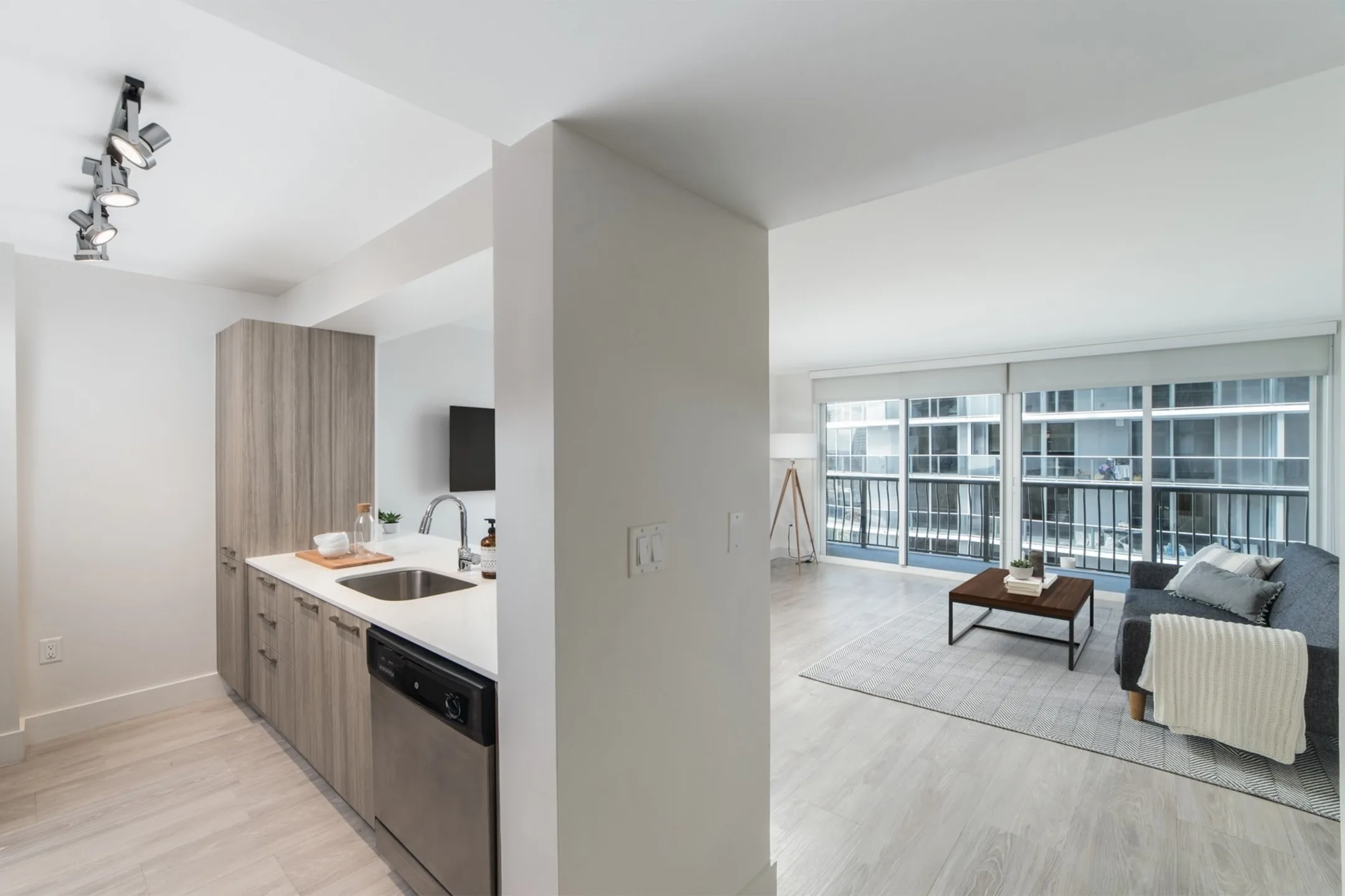 Bay Parc 1756 N Bayshore Dr Miami, FL Apartments for Rent Rent.