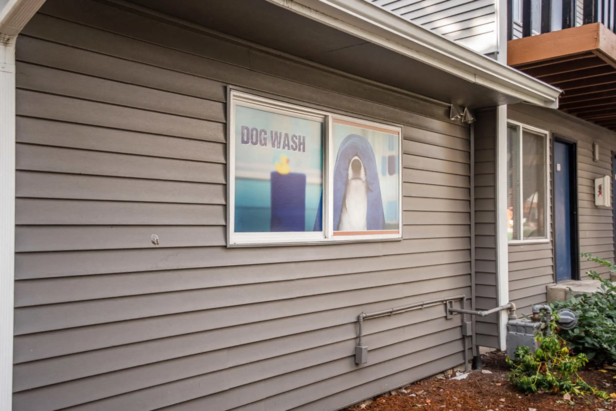 Driftwood Apartments 1610 W James Pl Kent, WA Apartments for Rent