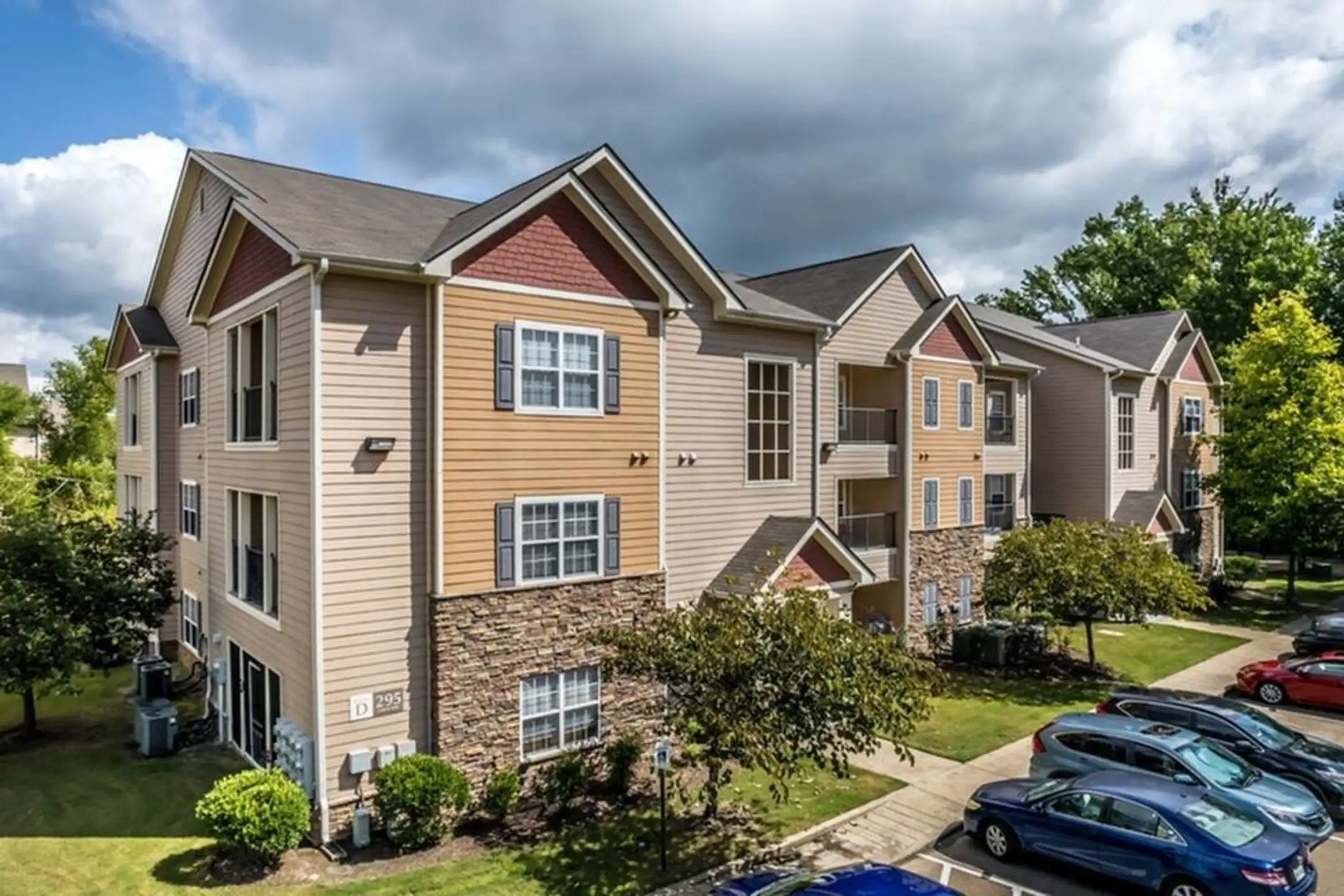 Woodlands at Capital Way Apartments Atoka, TN 38004