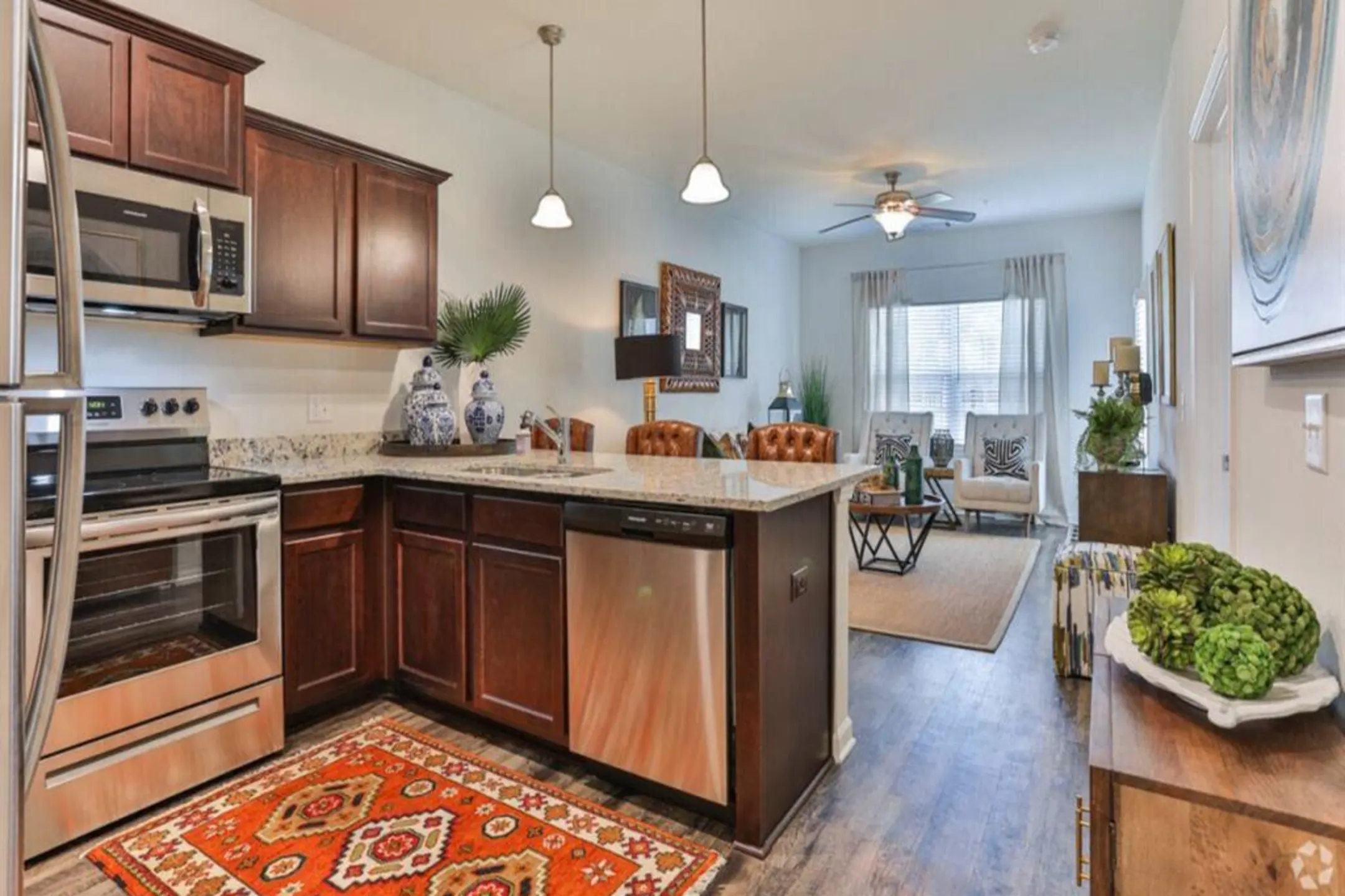 The Meadows of Bloomingdale 702 E. Highway 80 Bloomingdale, GA