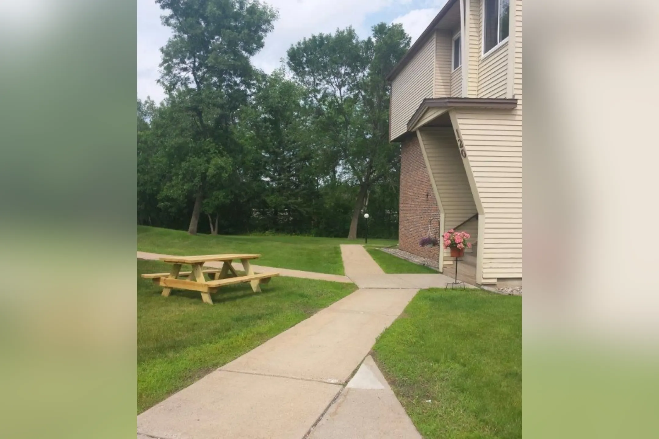 Eastview Apartments 100 N Van Buren Ave Eveleth, MN for Rent Rent.