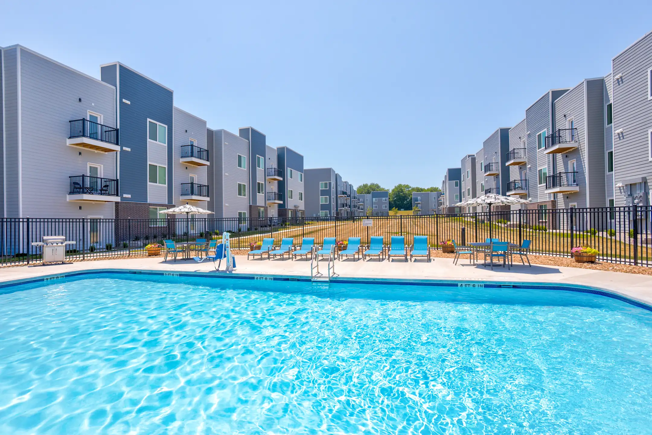 Lofts at Fox Ridge Apartments Raymore, MO 64083