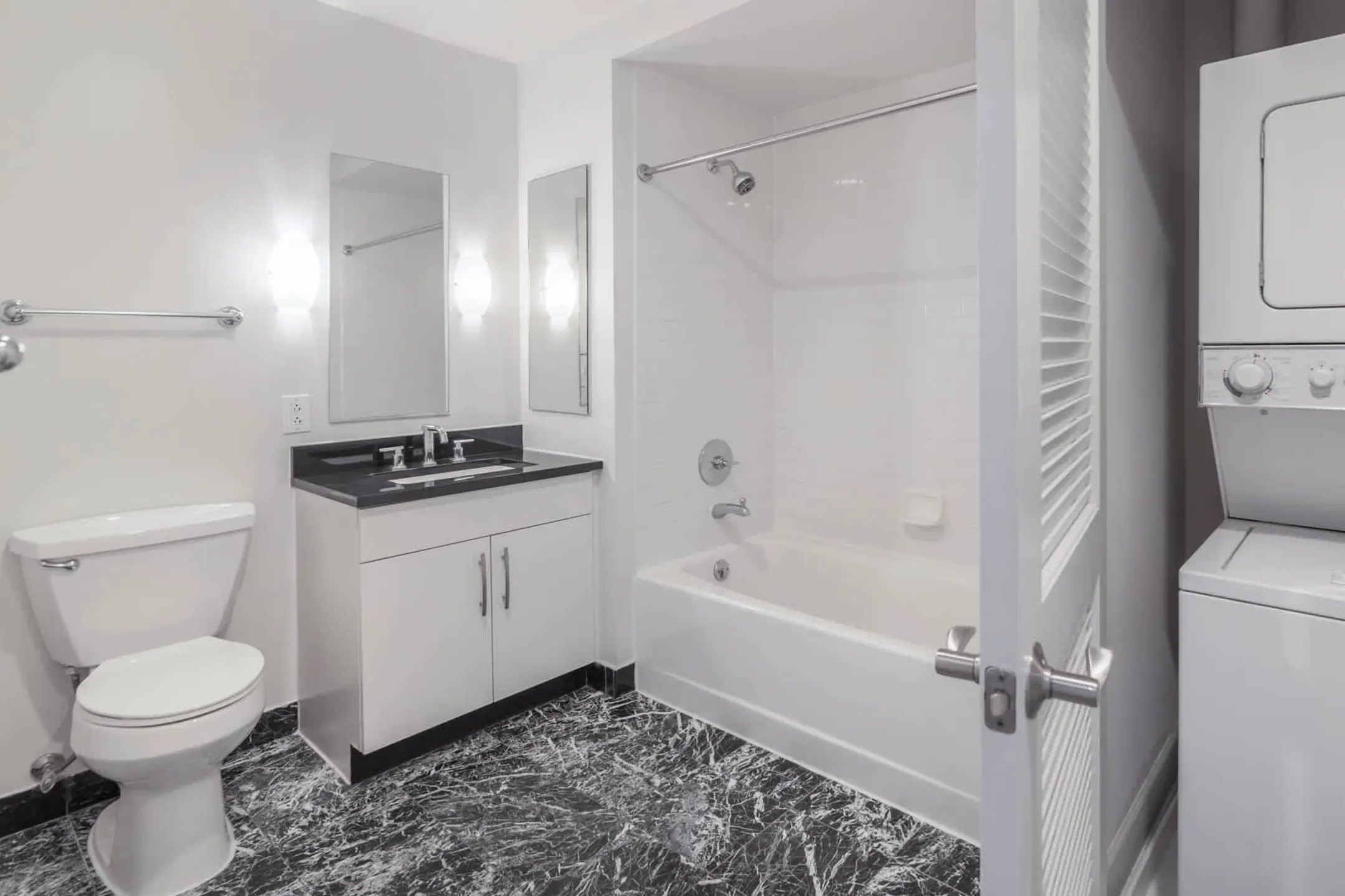 Bathroom - 425 Mass - Washington, DC
