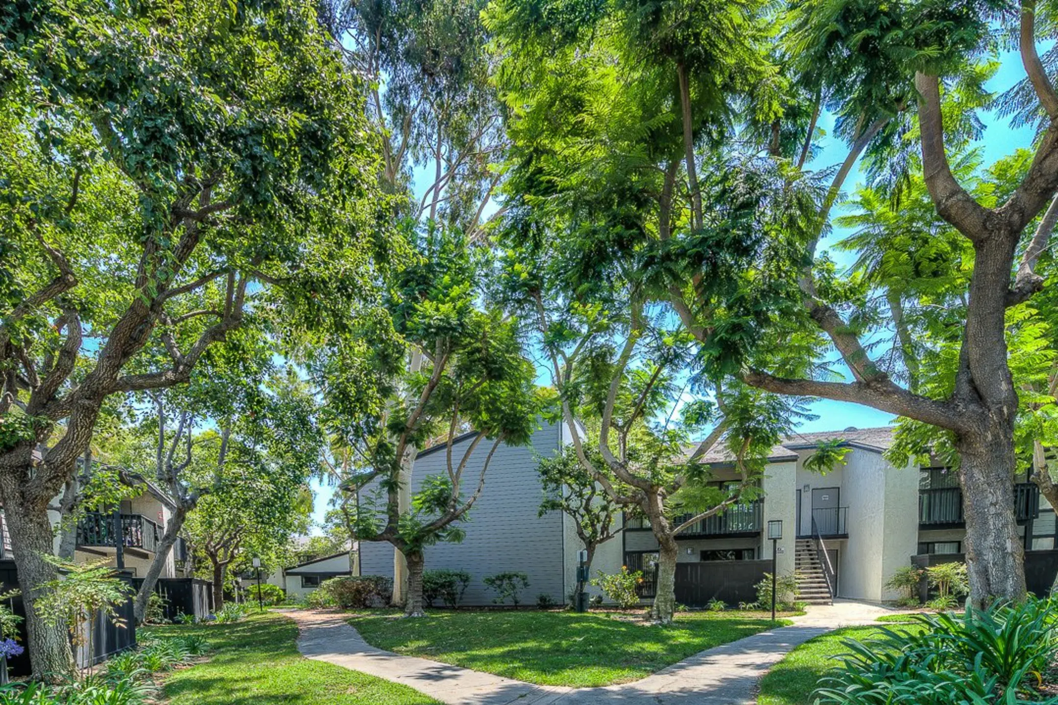 Park Mesa Villas - Costa Mesa, CA