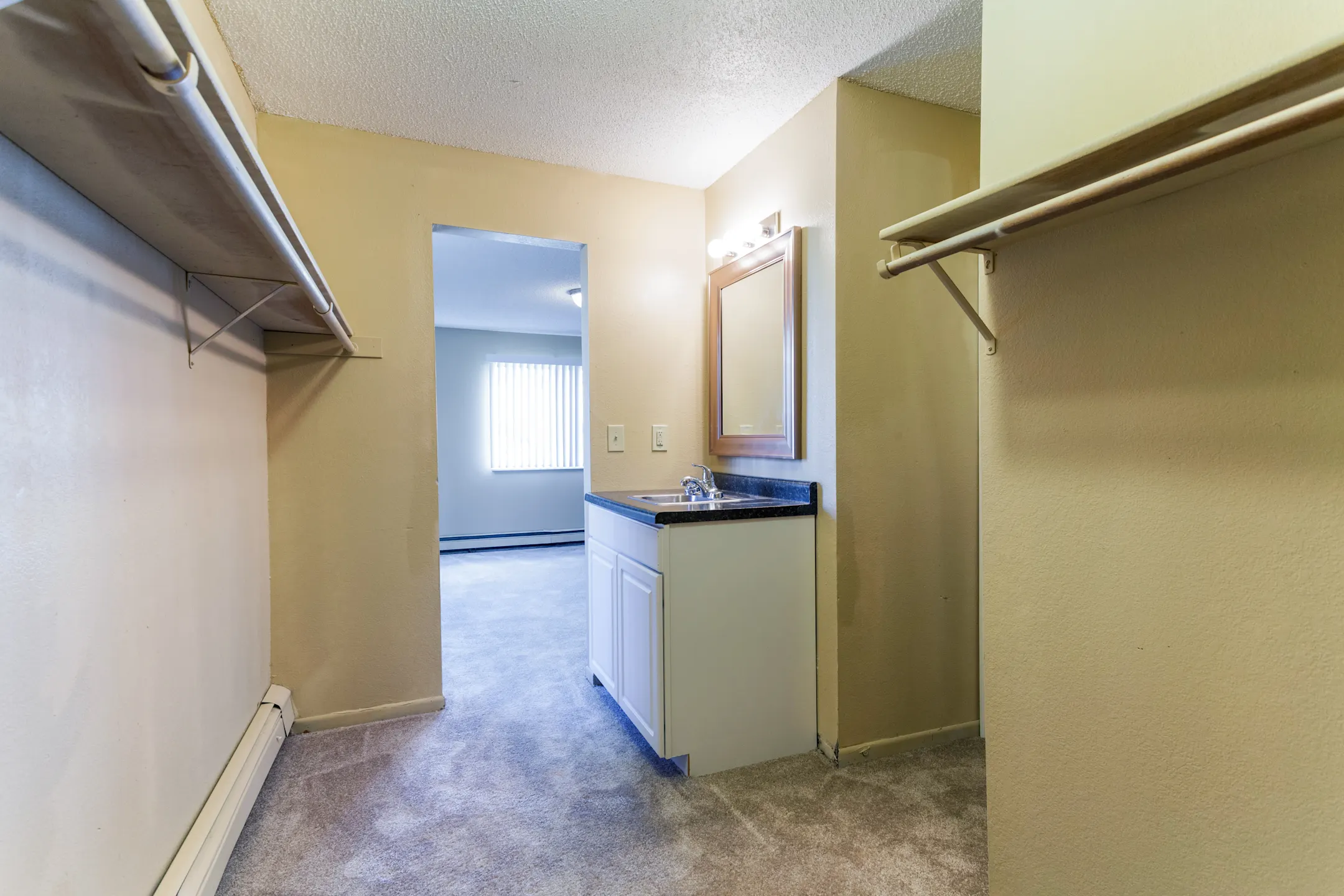 Evergreen Square Apartments Buffalo, MN 55313