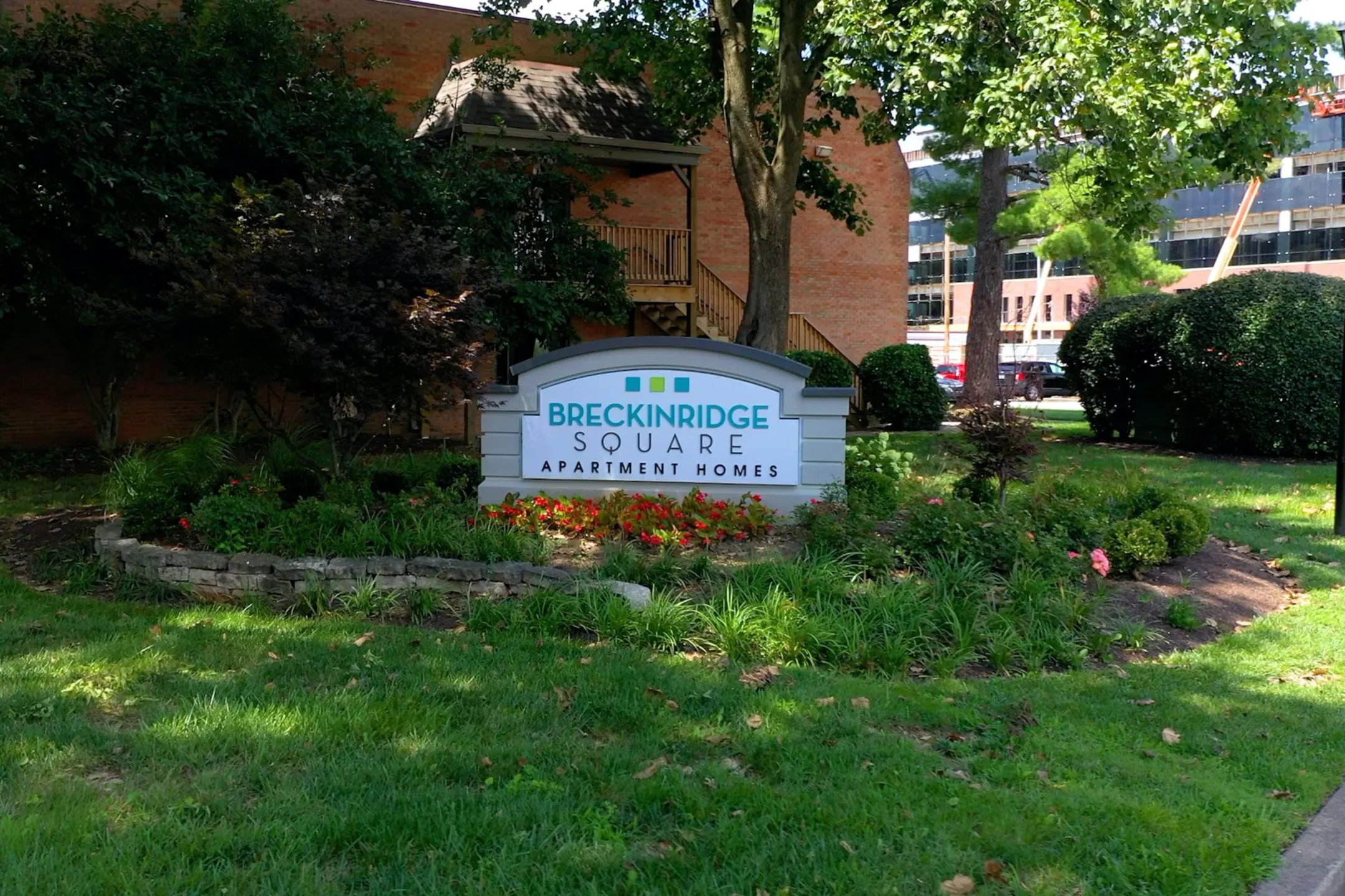 Community Signage - Breckinridge Square - Louisville, KY