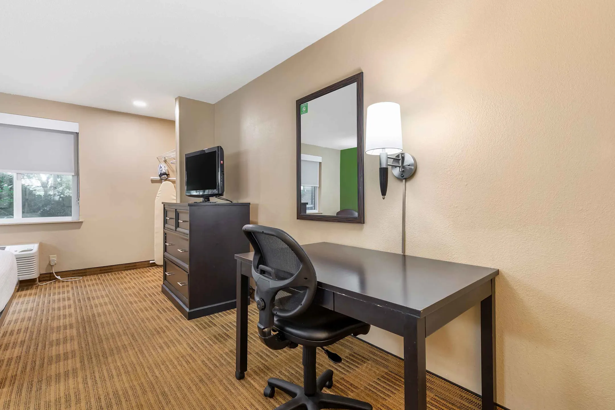 Dining Room - Furnished Studio - Washington, D.C. - Springfield - Springfield, VA