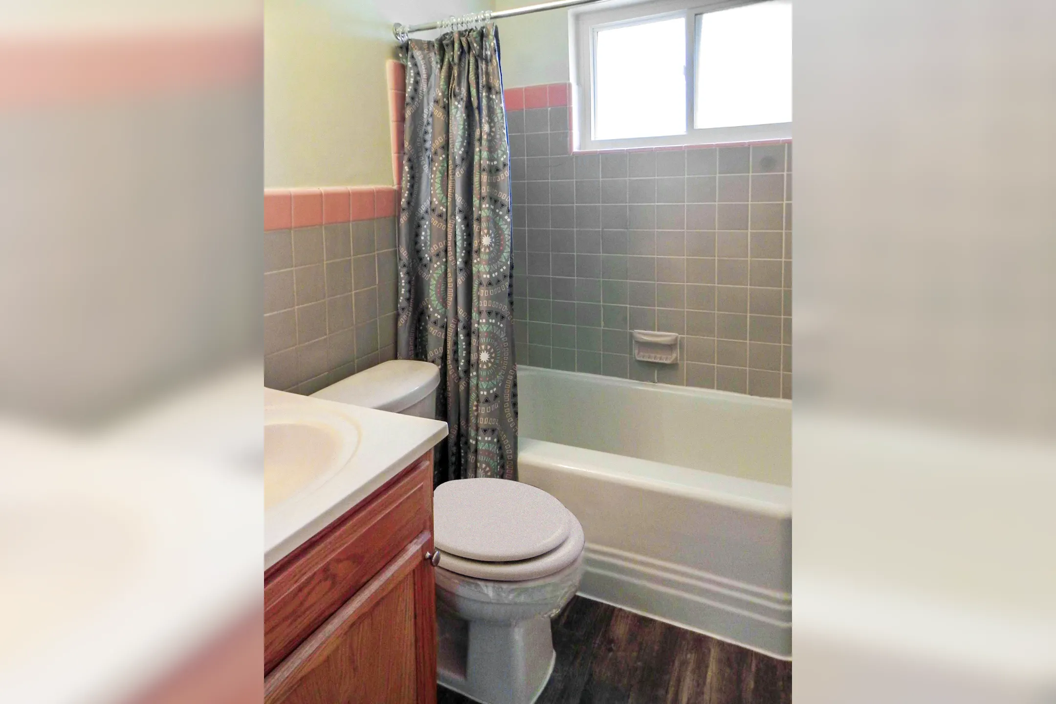 Bathroom - The Estates At Fernview - Cincinnati, OH