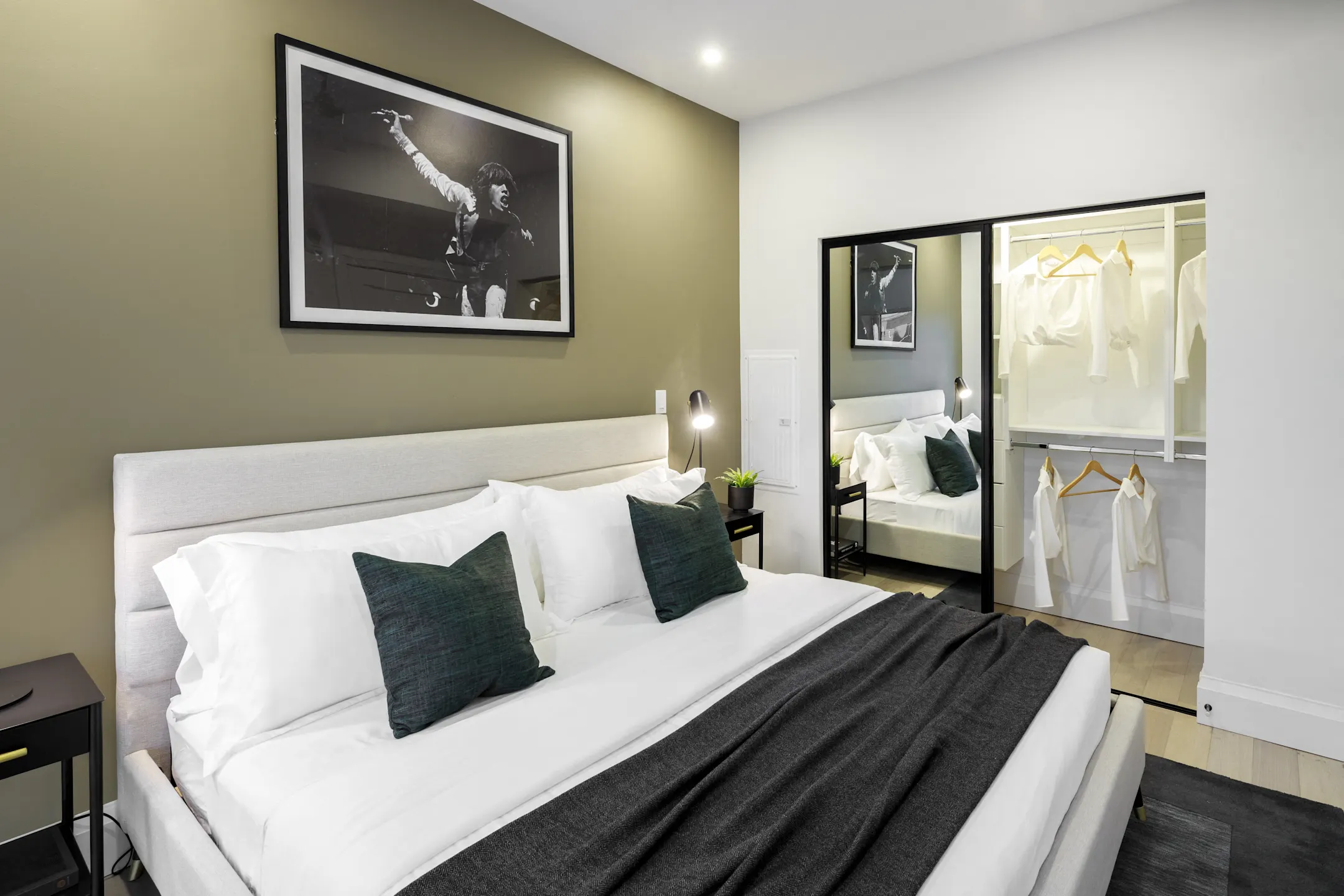 Piazza Alta Apartments Philadelphia, PA 19123