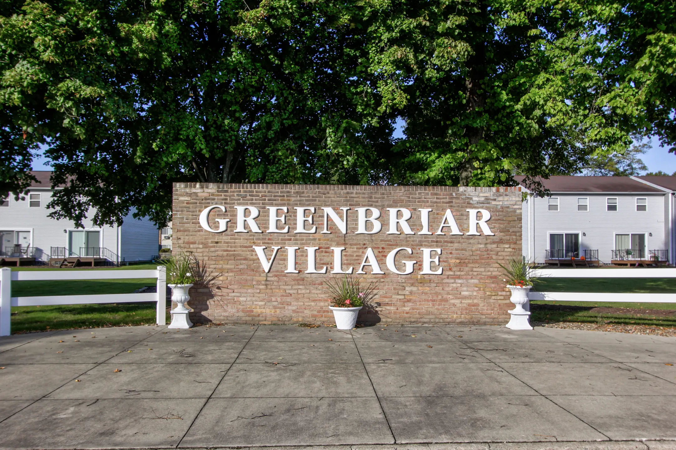 Community Signage - Greenbriar Village - Youngstown, OH