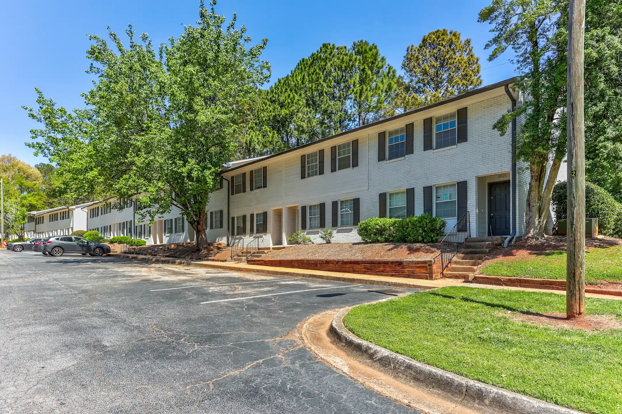 Creekview Townhomes 437 Creekview Ct Scottdale, GA Apartments for