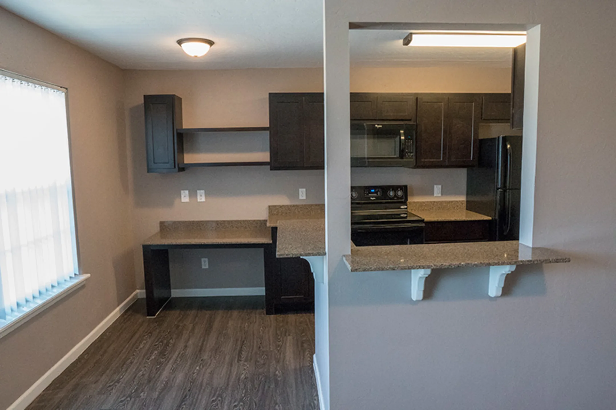 Reed's Landing Apartments Edmond, OK 73003