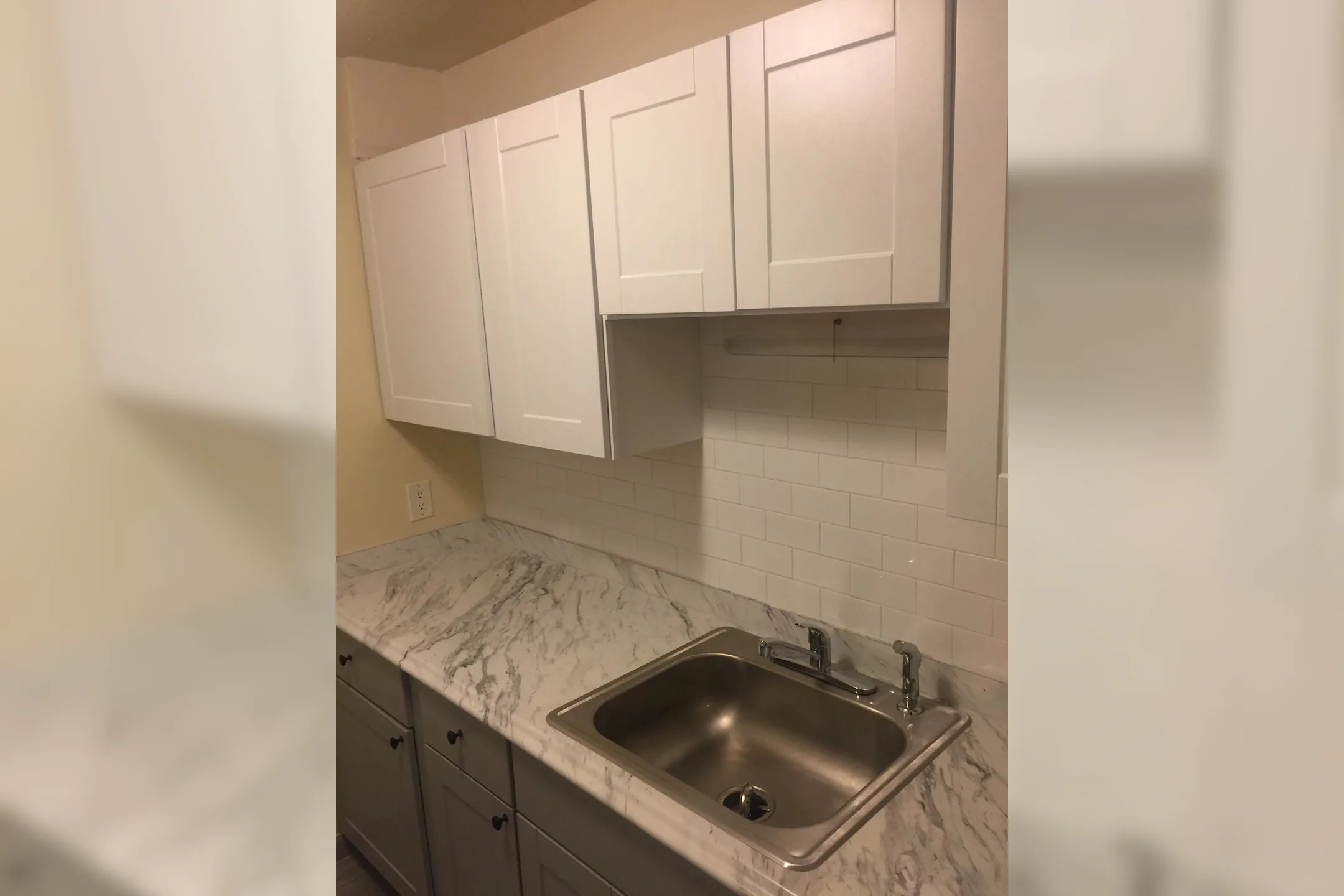 Country Manor Pomfret 120 Putnam Rd Pomfret, CT Apartments for