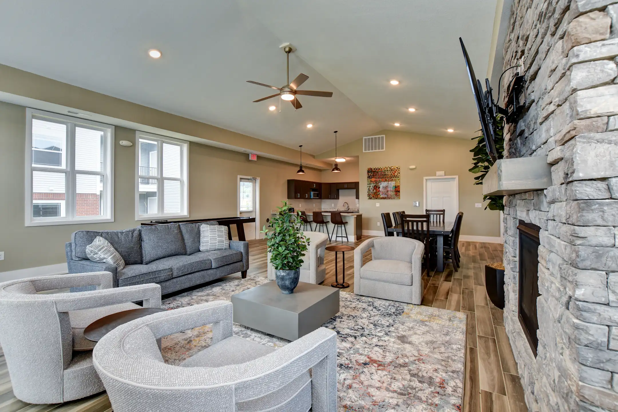 Living Room - Chase Creek Apartment Homes - Huntsville, AL