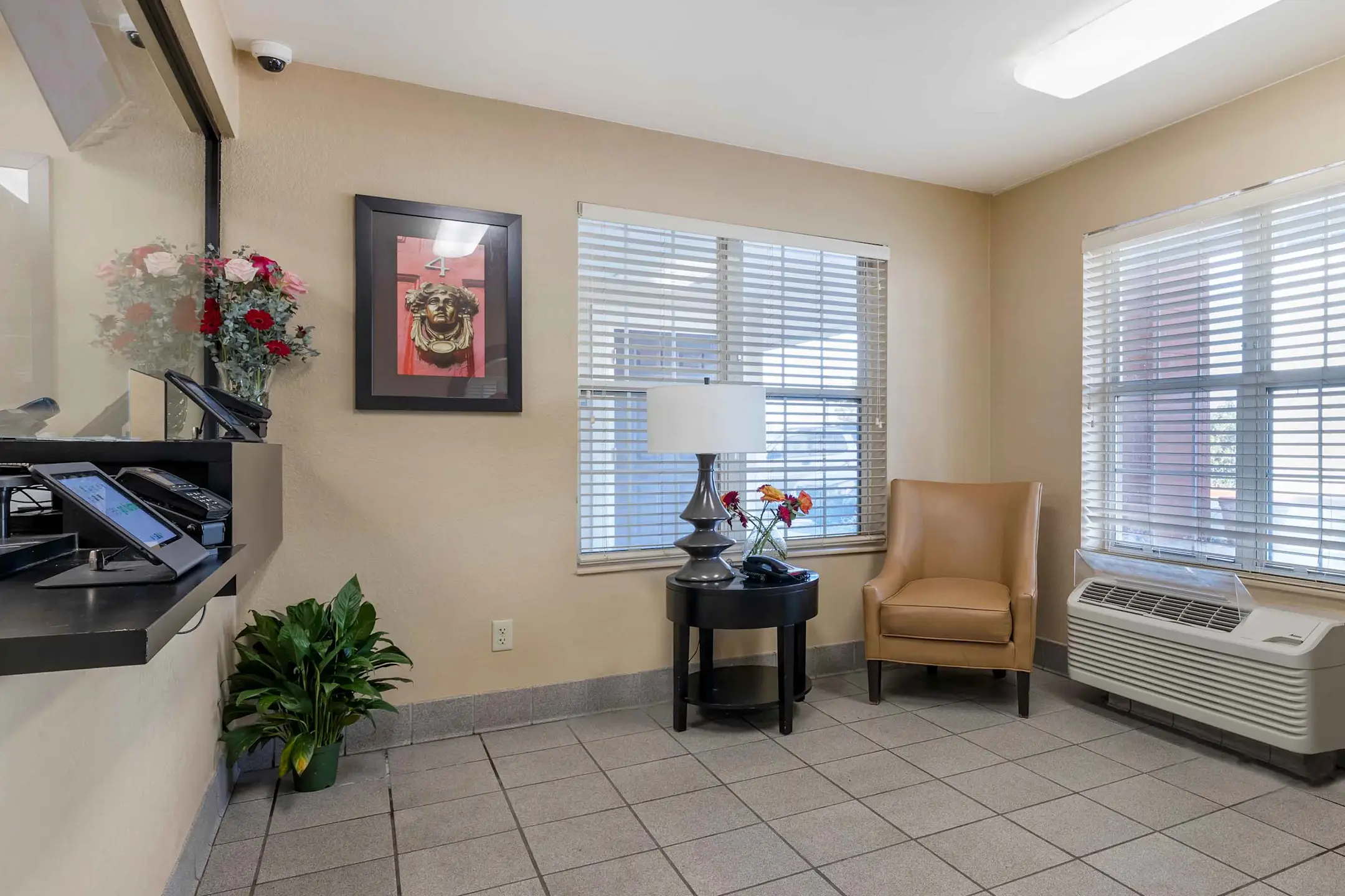 Living Room - Furnished Studio - Tulsa - Central - Tulsa, OK