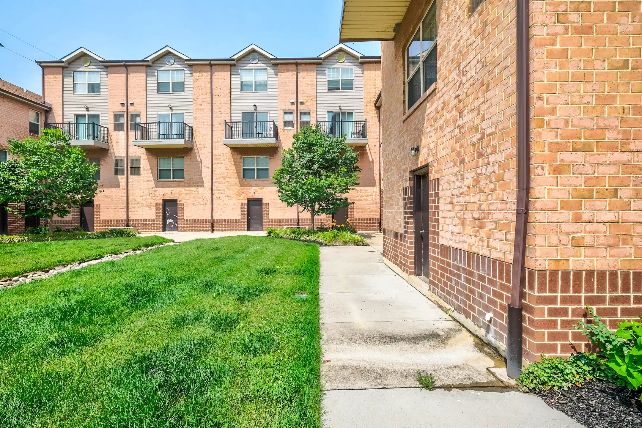 Building - Mulberry Station Apartments - Harrisburg, PA