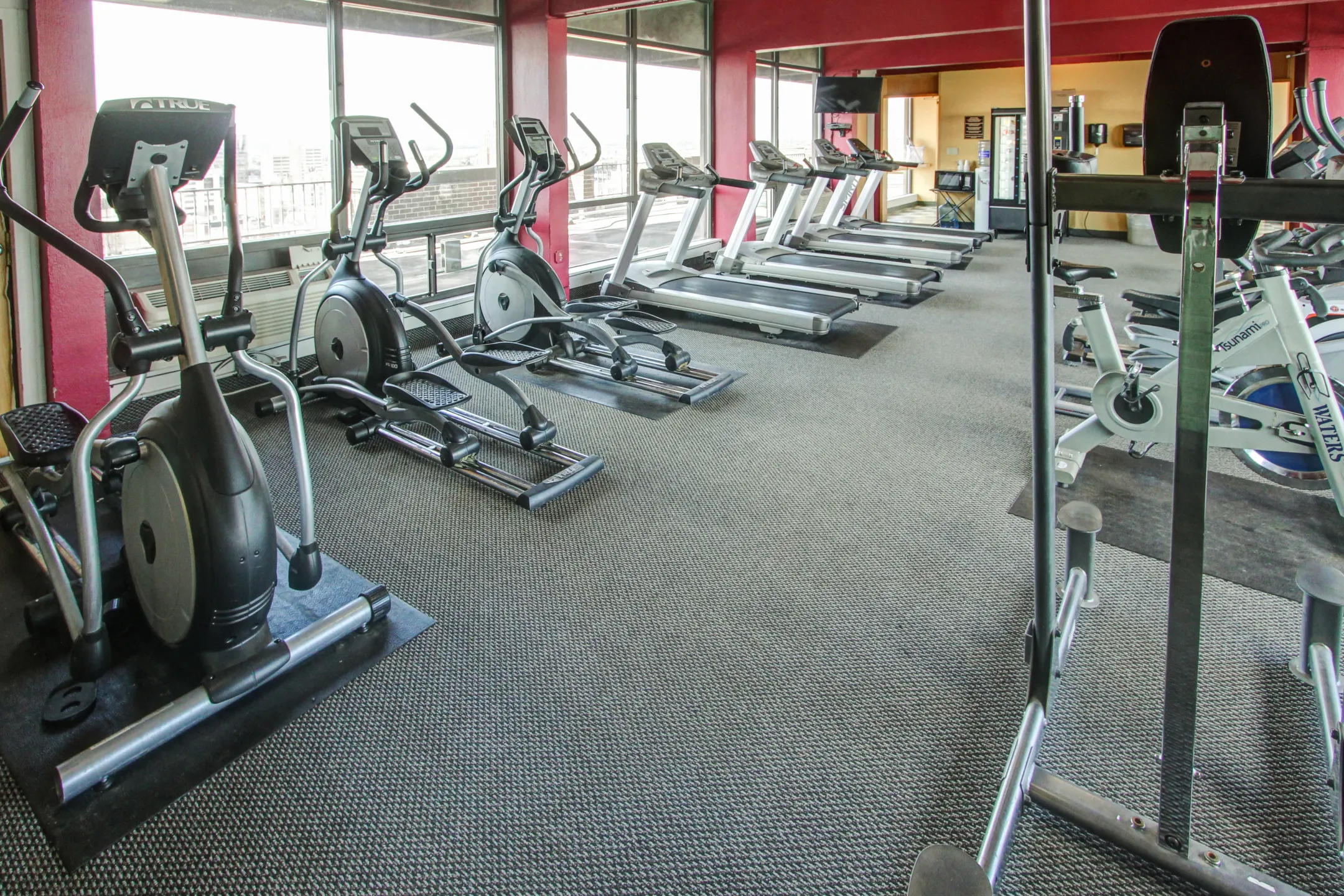 Fitness Weight Room - Jefferson Tower Apartments - Syracuse, NY