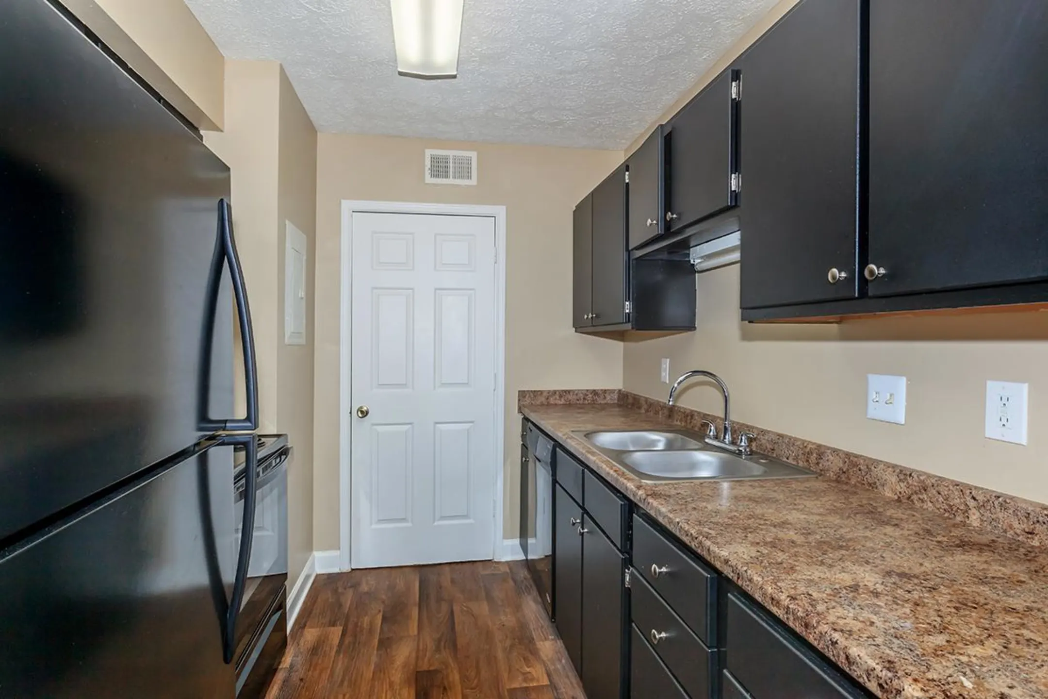 Green Meadow Apartments Murfreesboro, TN 37128