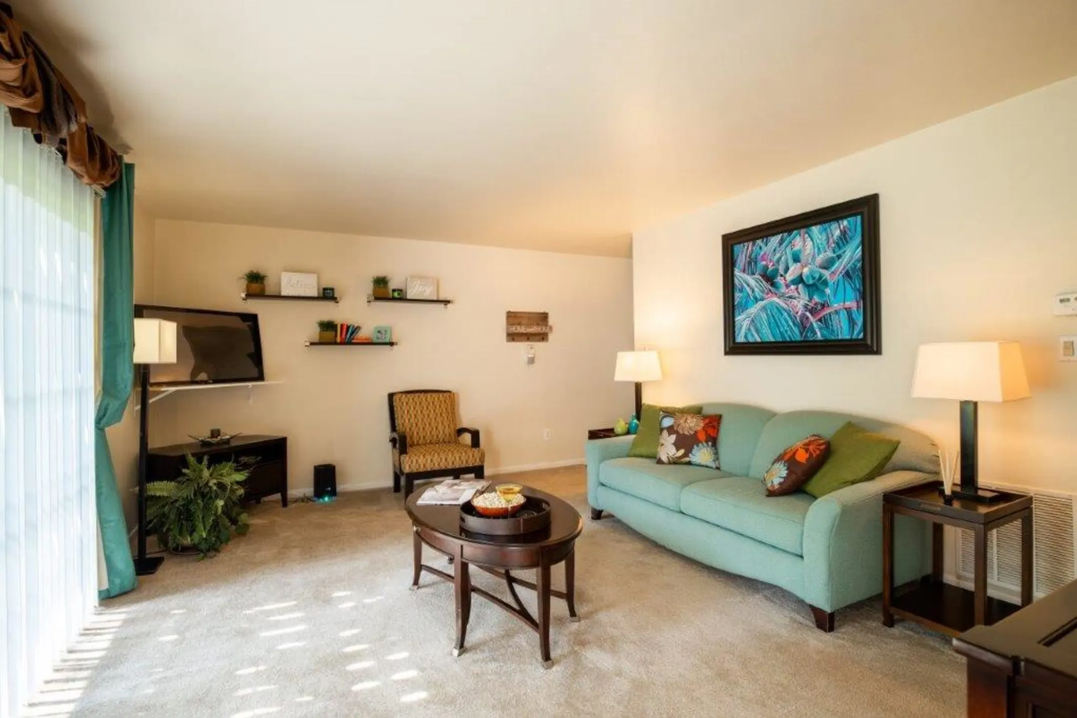 Living Room - Monarch Crossing Apartment Homes - Newport News, VA