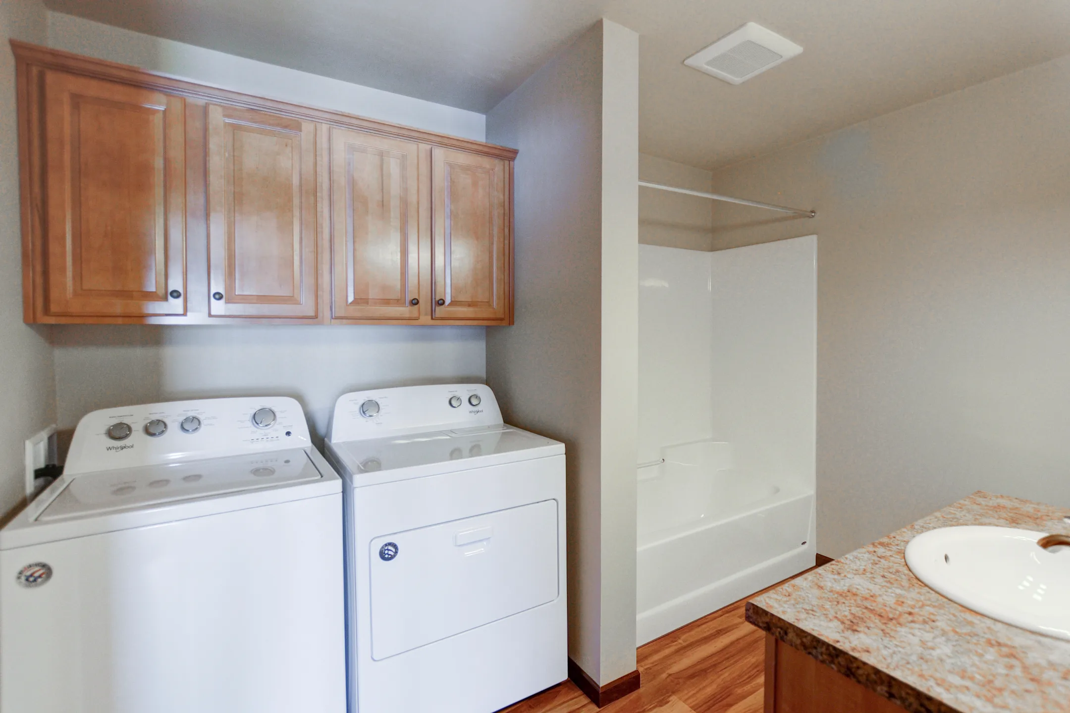 Mountain Bay Apartment Homes 1242 Mountain Bay Drive Pulaski, WI