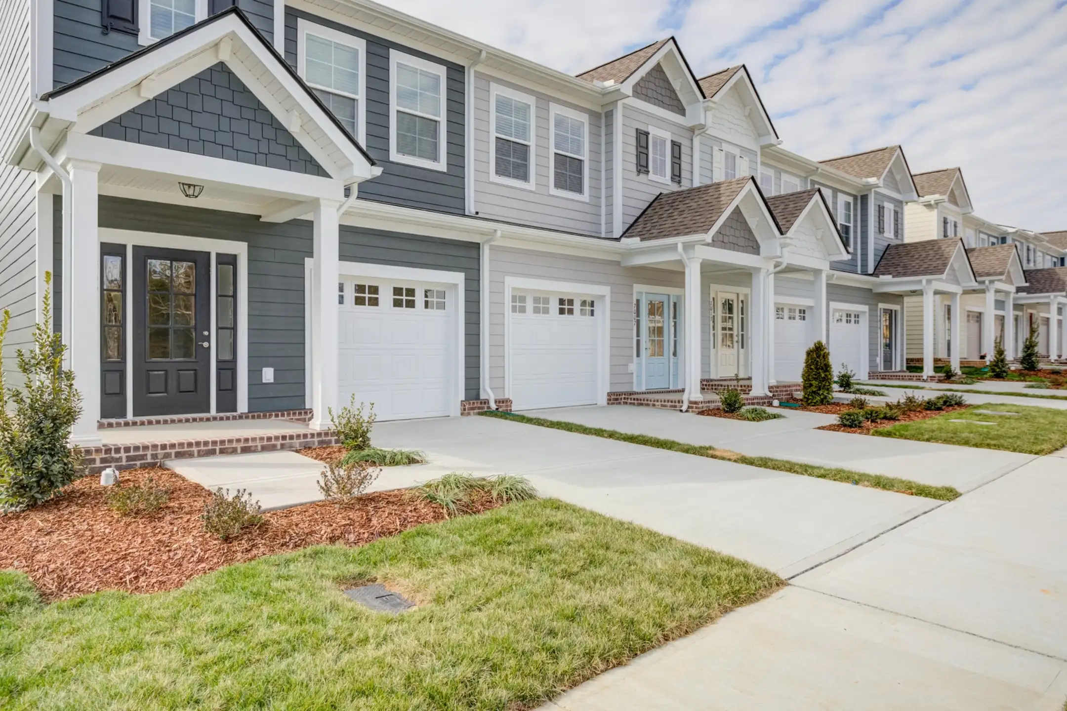 Simmons Ridge Apartments Franklin, TN 37064