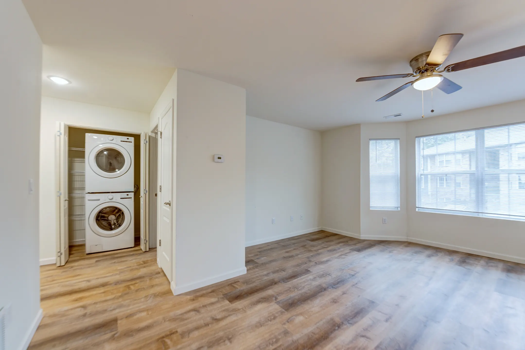 Chouteau Bay Apartments Granite City, IL 62040