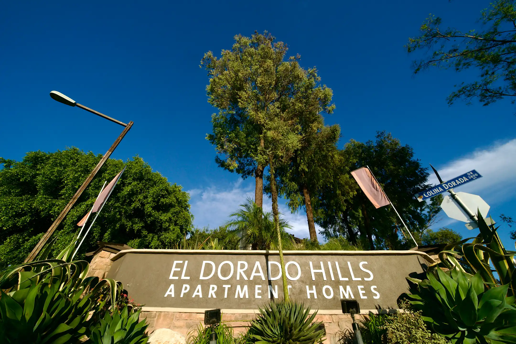 El Dorado Hills Apartments - San Diego, CA 92124