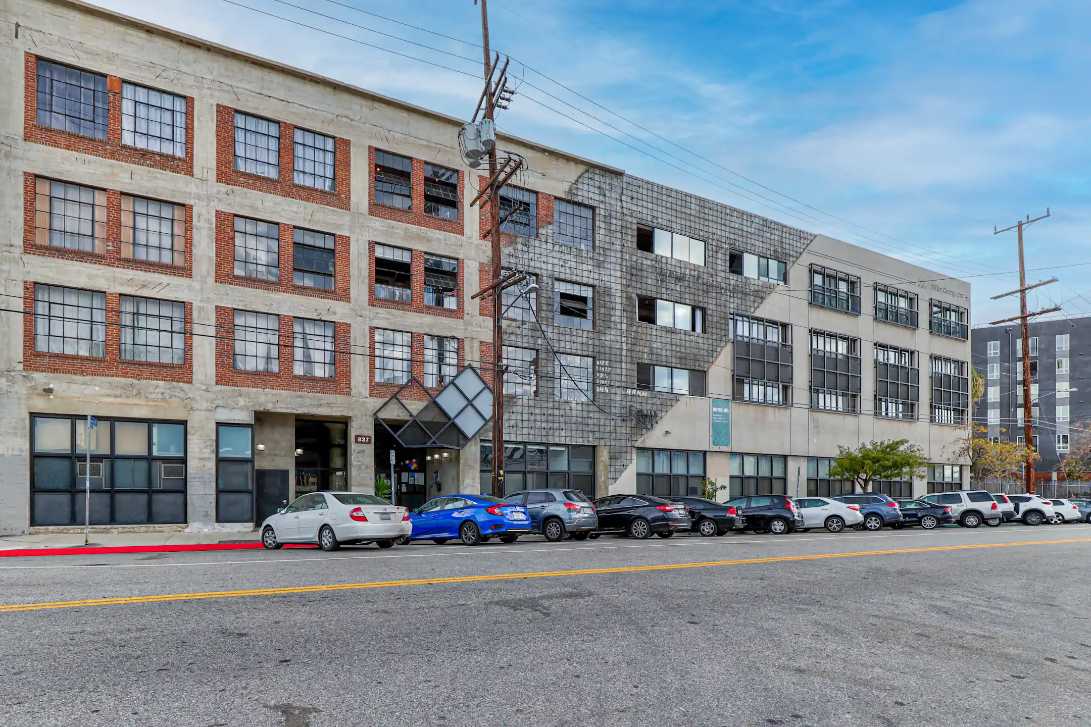 Binford Lofts Apartments Los Angeles, CA 90013