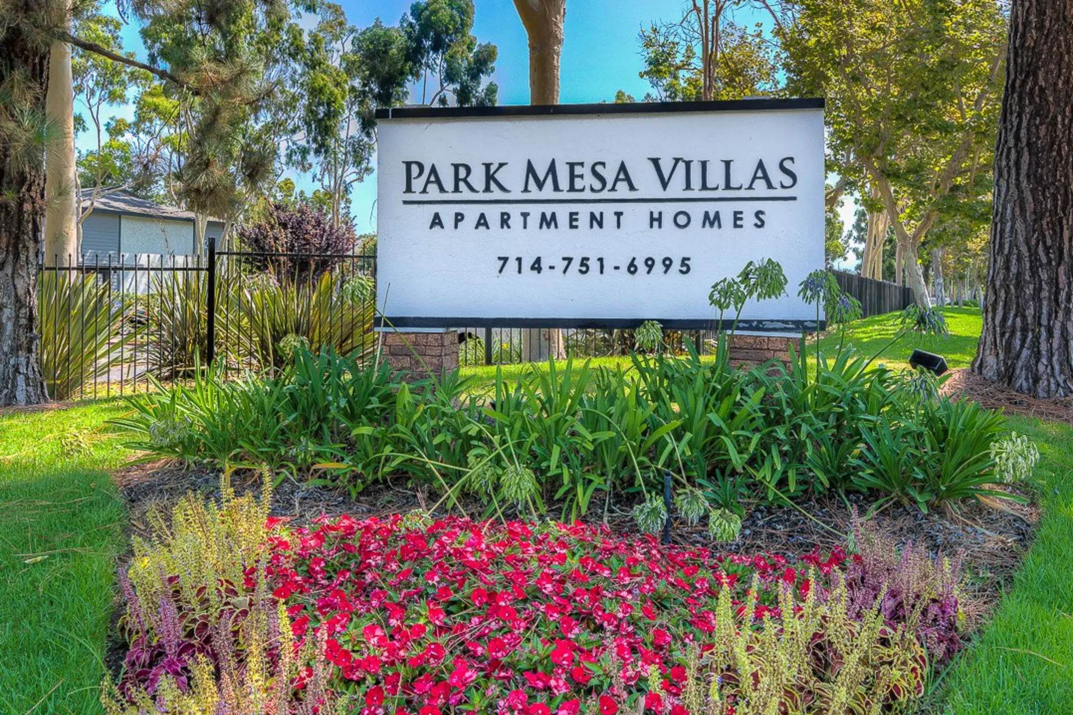 Community Signage - Park Mesa Villas - Costa Mesa, CA