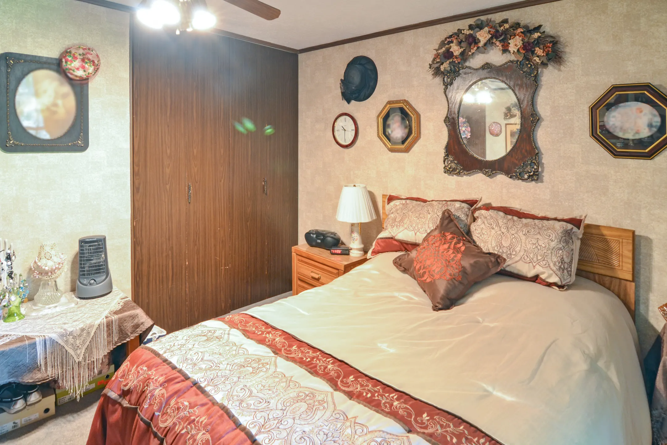 Bedroom - Scioto Fairway Woods - Columbus, OH